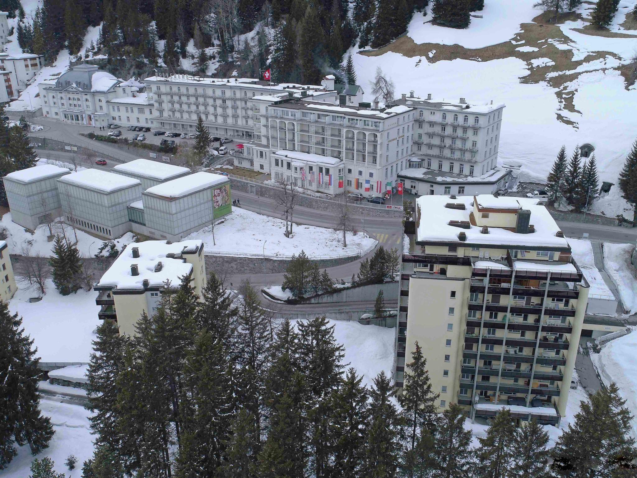 Foto 28 - Apartamento de 1 habitación en Davos con jardín y vistas a la montaña