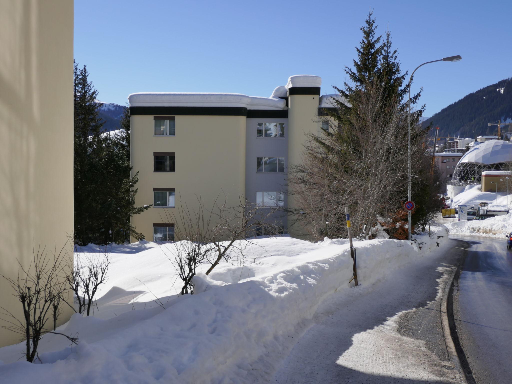 Foto 28 - Apartamento de 2 quartos em Davos com jardim e vista para a montanha
