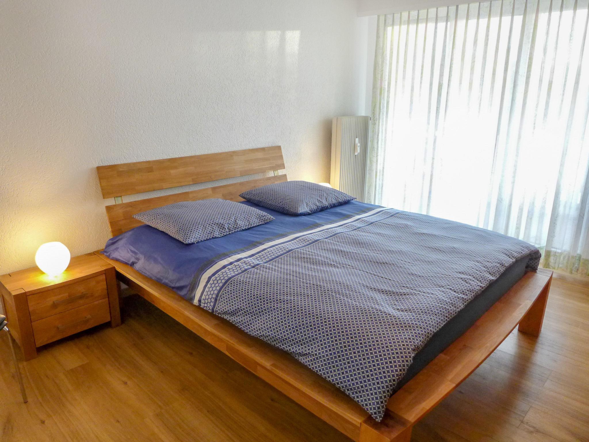 Foto 16 - Apartment mit 3 Schlafzimmern in Crans-Montana mit blick auf die berge