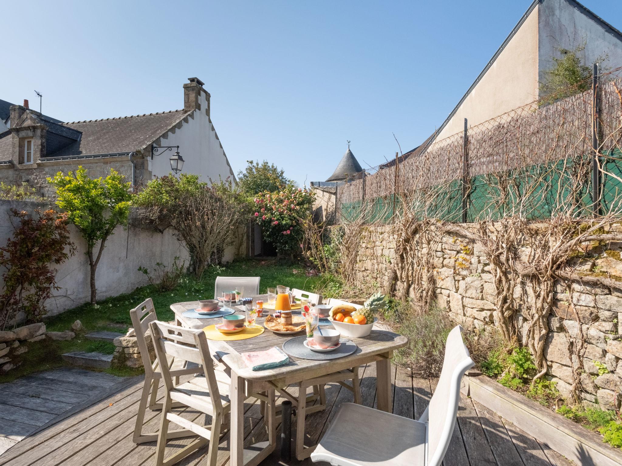 Photo 3 - Maison de 2 chambres à La Trinité-sur-Mer avec terrasse et vues à la mer