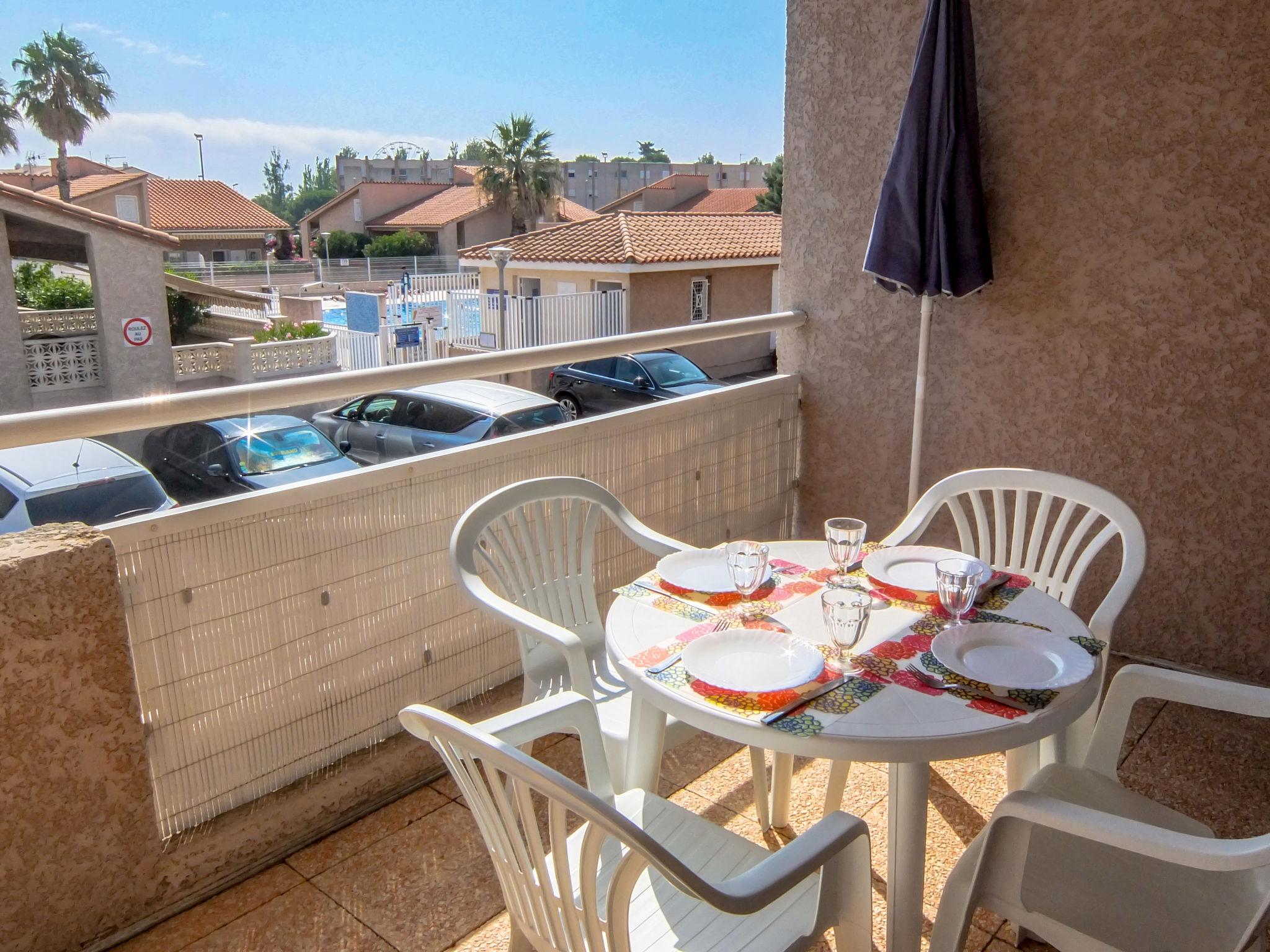 Photo 20 - 1 bedroom Apartment in Saint-Cyprien with swimming pool and sea view