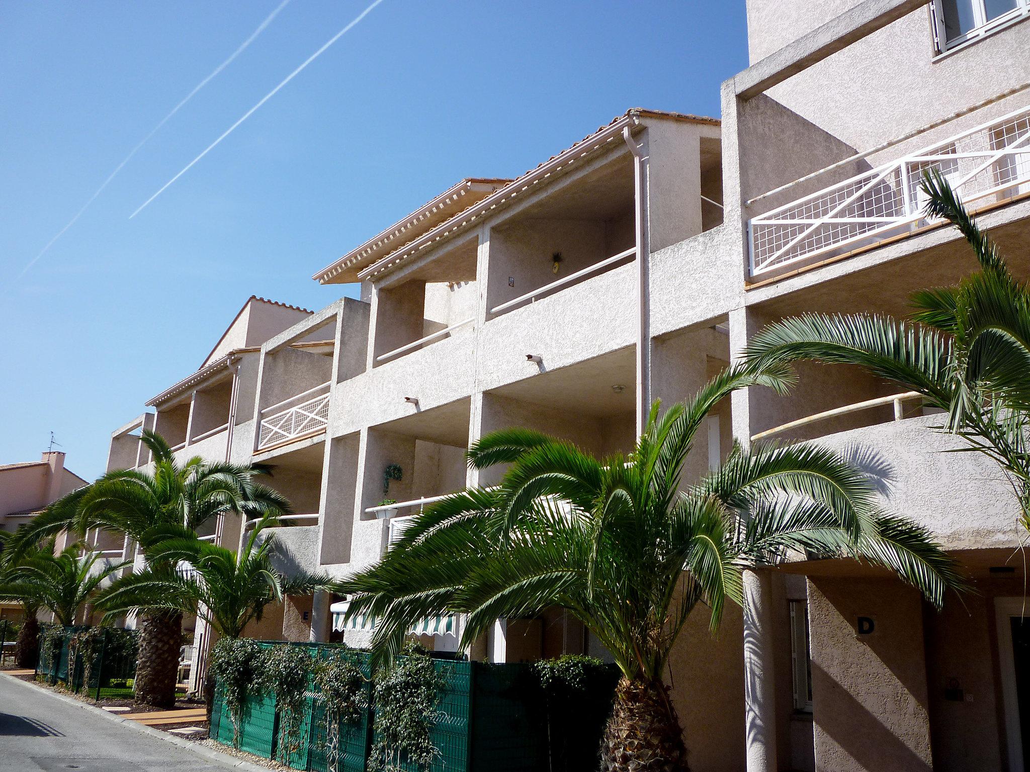 Foto 19 - Appartamento con 2 camere da letto a Saint-Cyprien con piscina e terrazza