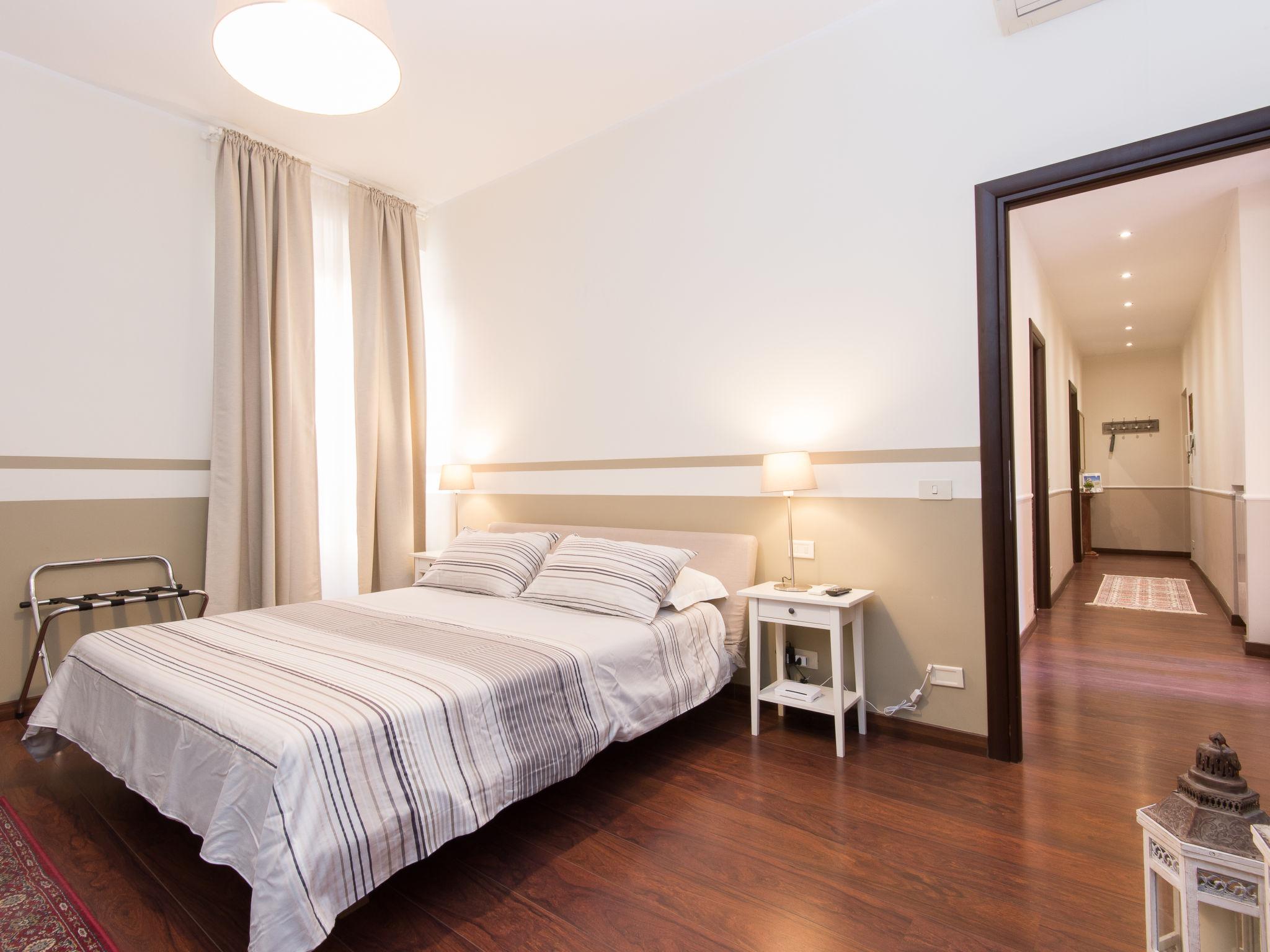 Foto 4 - Apartamento de 2 quartos em Roma com terraço