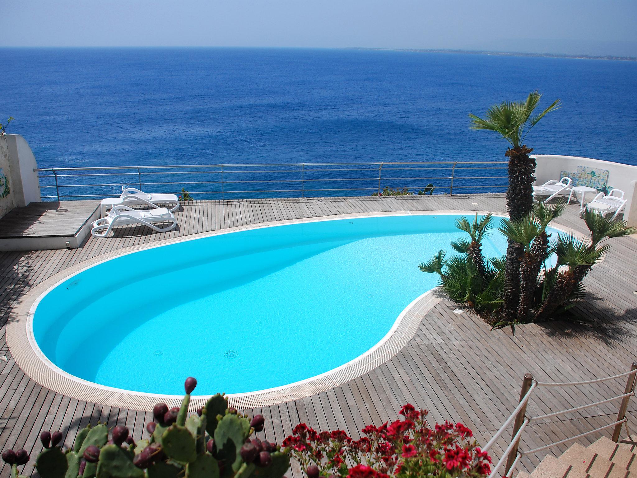 Foto 2 - Appartamento con 1 camera da letto a Siracusa con piscina e giardino