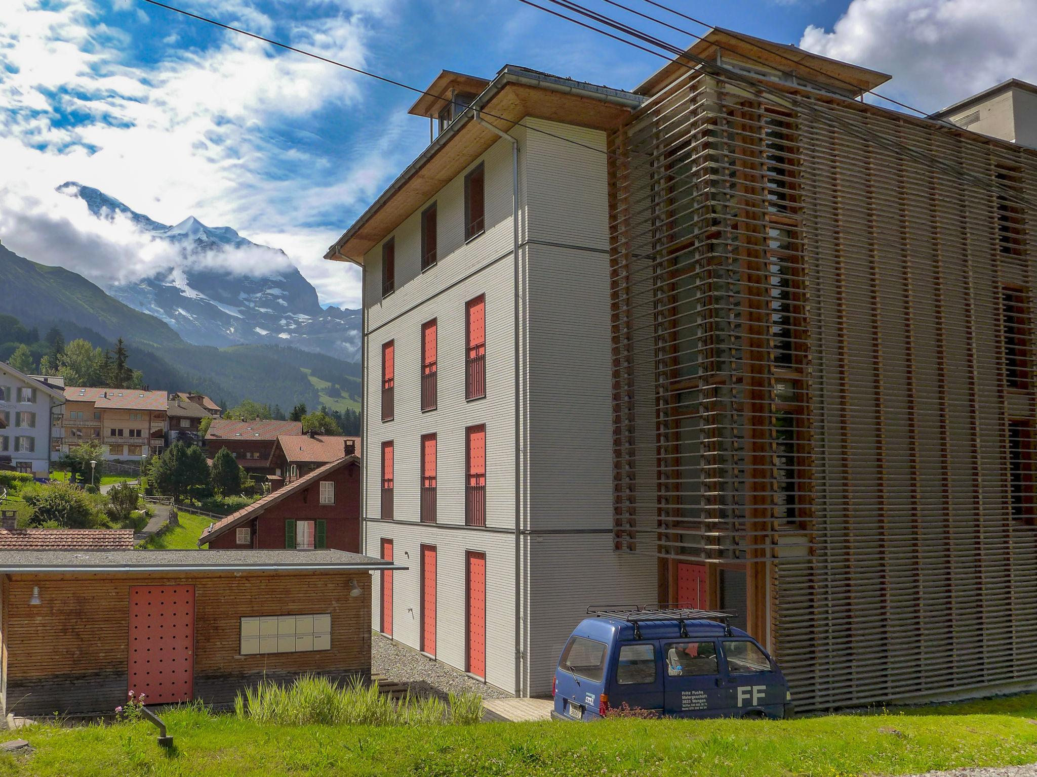 Photo 16 - Appartement de 2 chambres à Lauterbrunnen avec vues sur la montagne