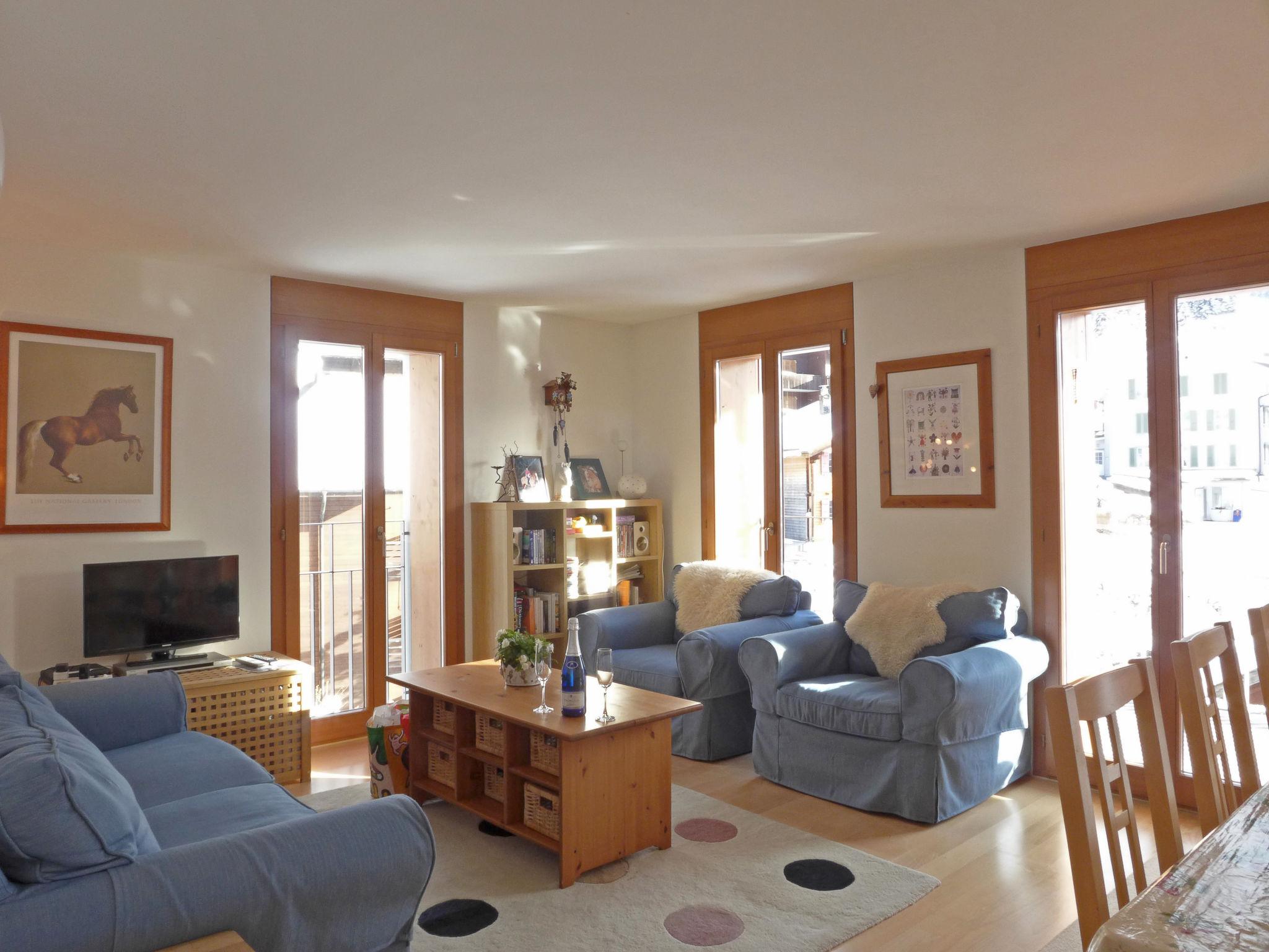 Photo 6 - 2 bedroom Apartment in Lauterbrunnen with mountain view