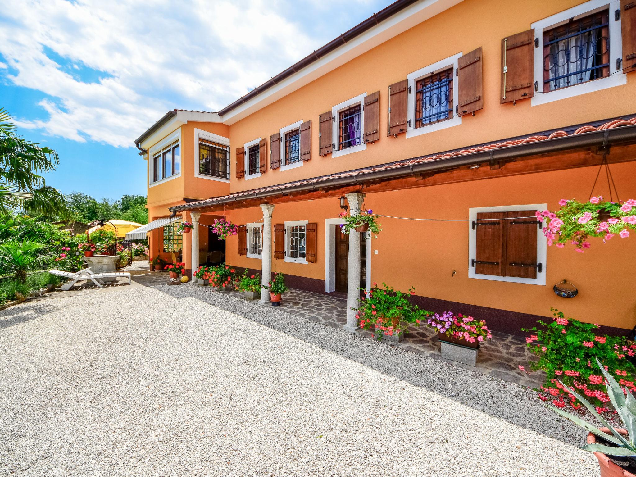 Photo 18 - Appartement de 2 chambres à Opatija avec jardin et terrasse