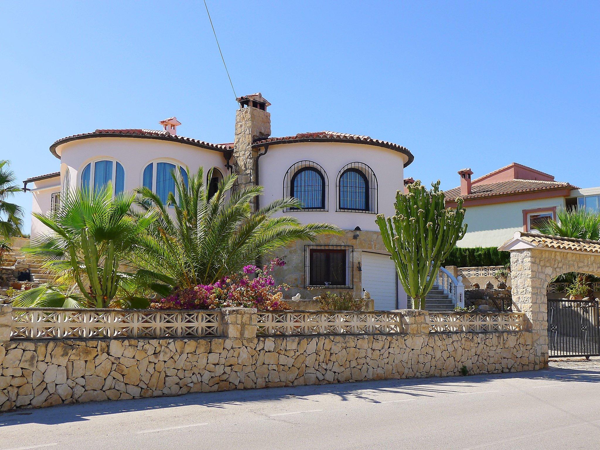 Foto 19 - Casa con 3 camere da letto a Calp con piscina privata e vista mare