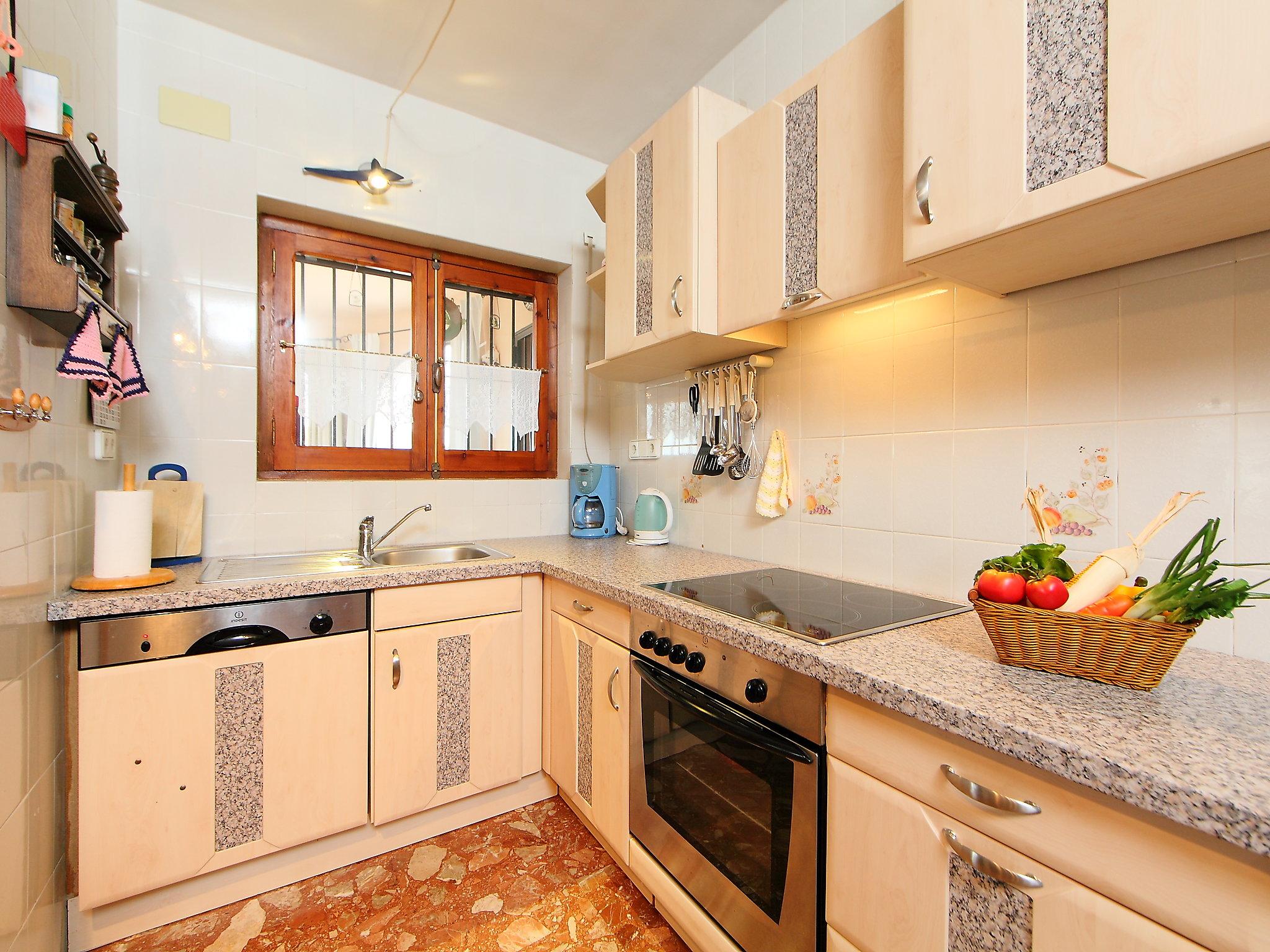 Photo 11 - 3 bedroom House in Calp with private pool and garden