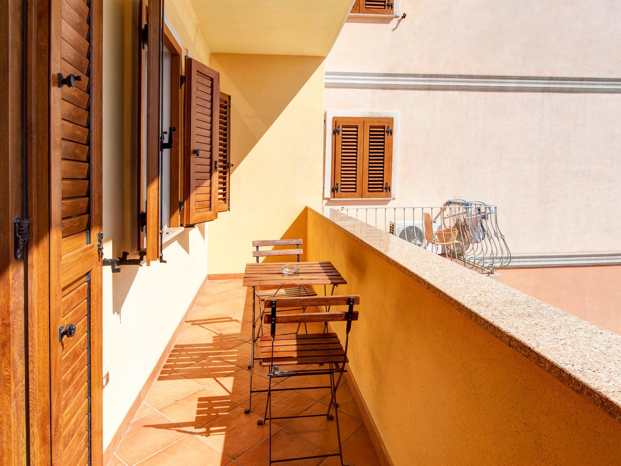 Photo 14 - Appartement en Santa Teresa Gallura avec piscine