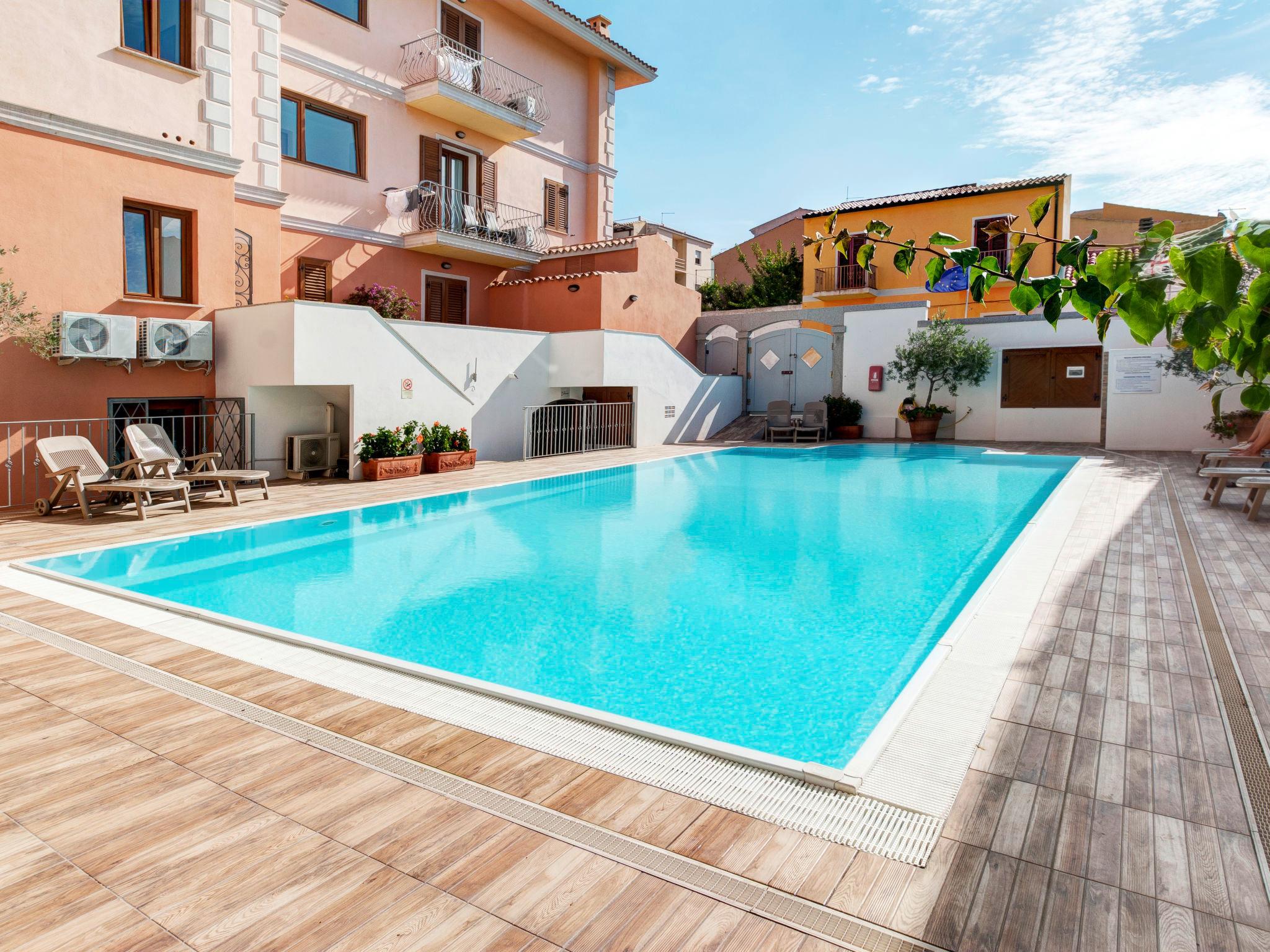 Foto 1 - Appartamento con 1 camera da letto a Santa Teresa Gallura con piscina e vista mare