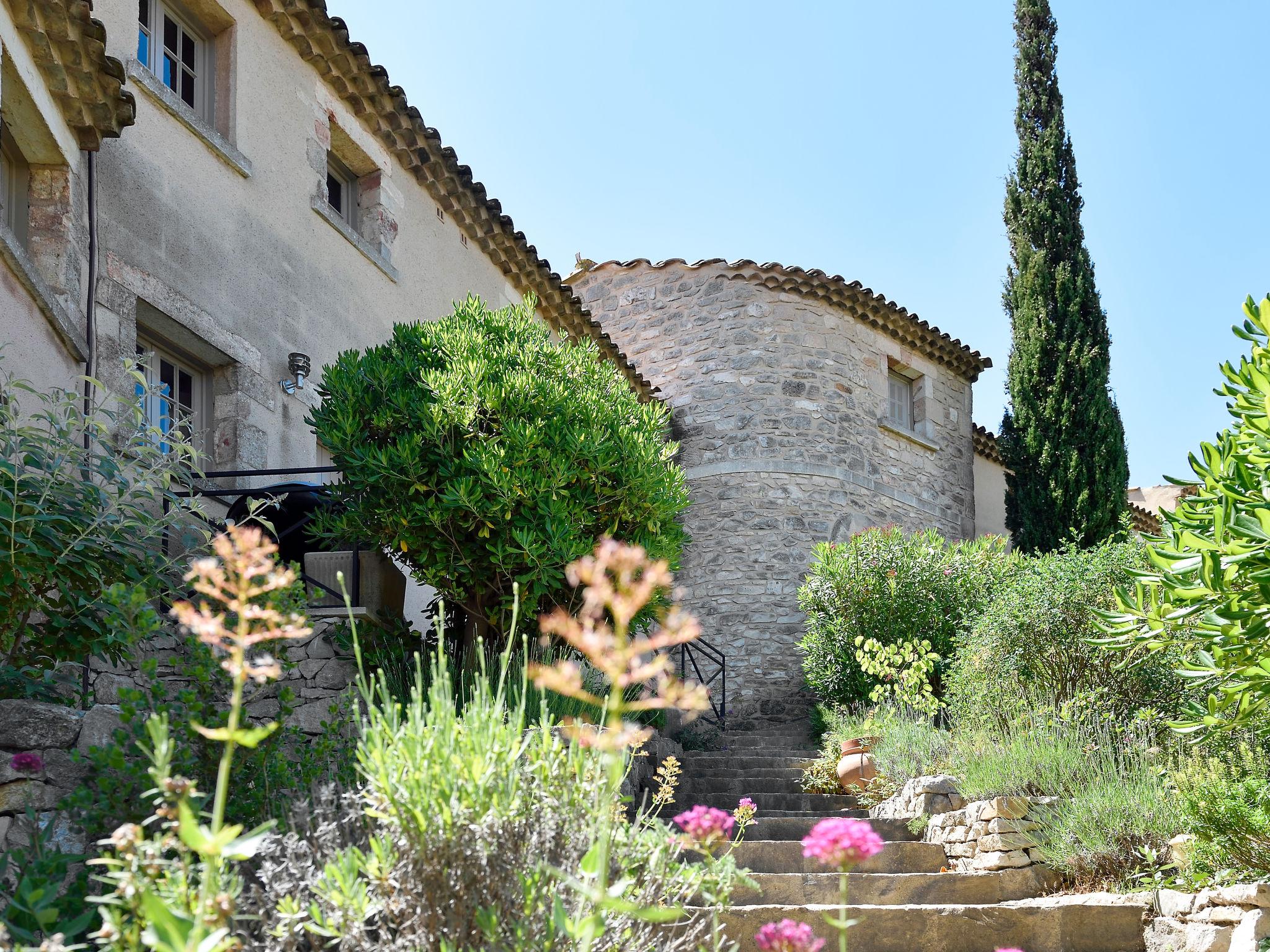 Foto 9 - Appartamento con 2 camere da letto a Paradou con piscina e giardino