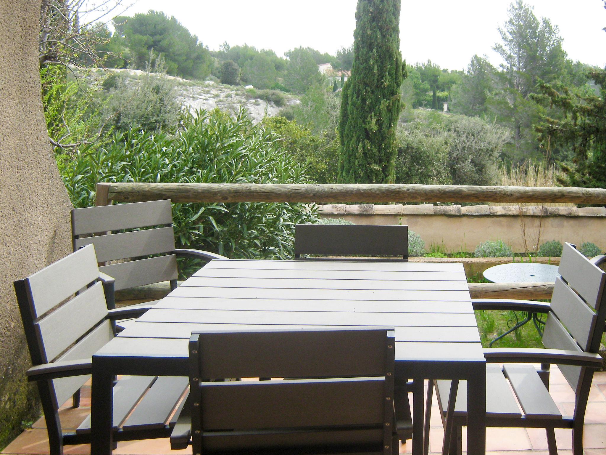 Photo 3 - Maison de 2 chambres à Paradou avec piscine et jardin