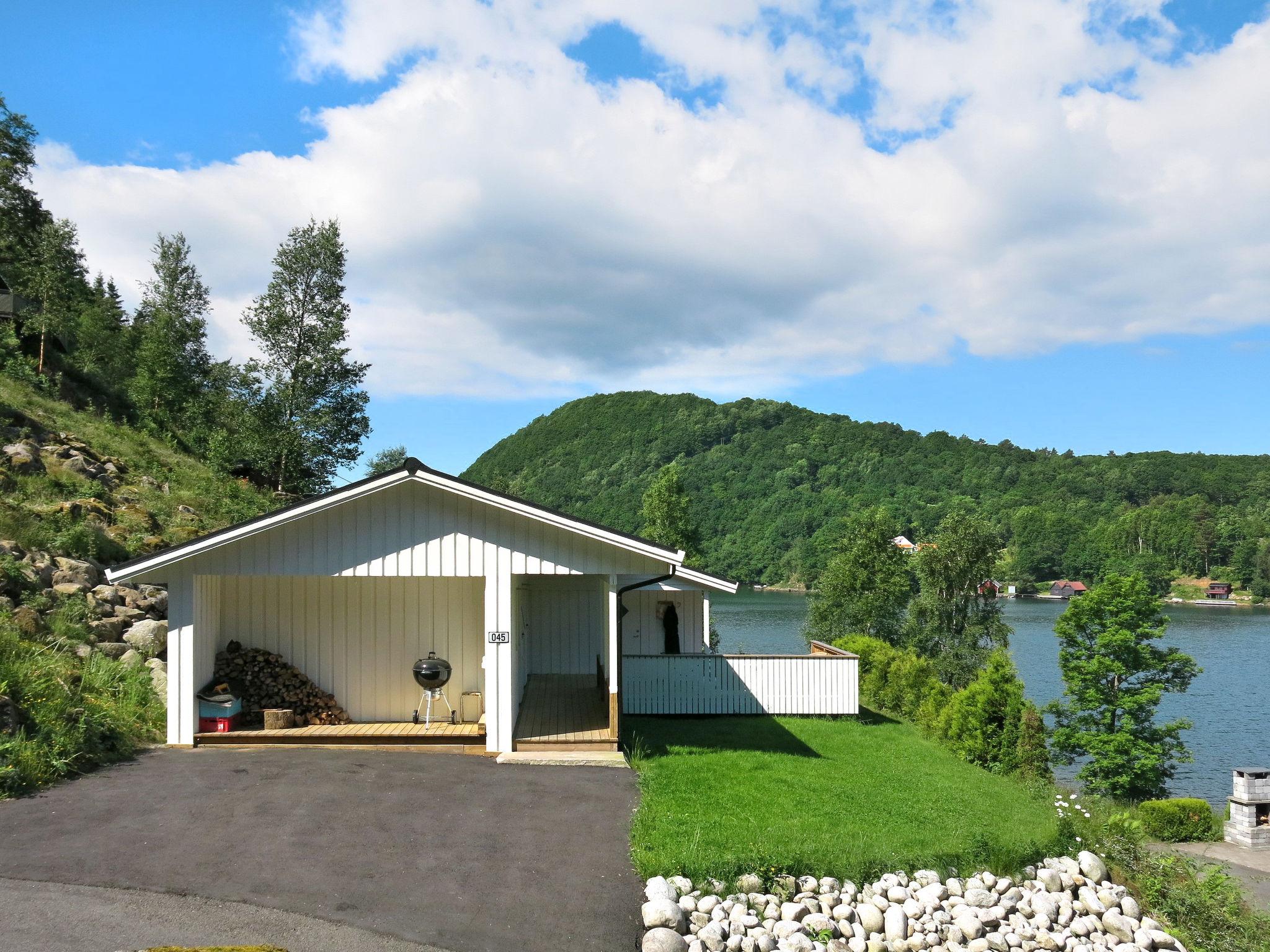 Foto 16 - Casa de 4 quartos em Lyngdal com jardim e terraço