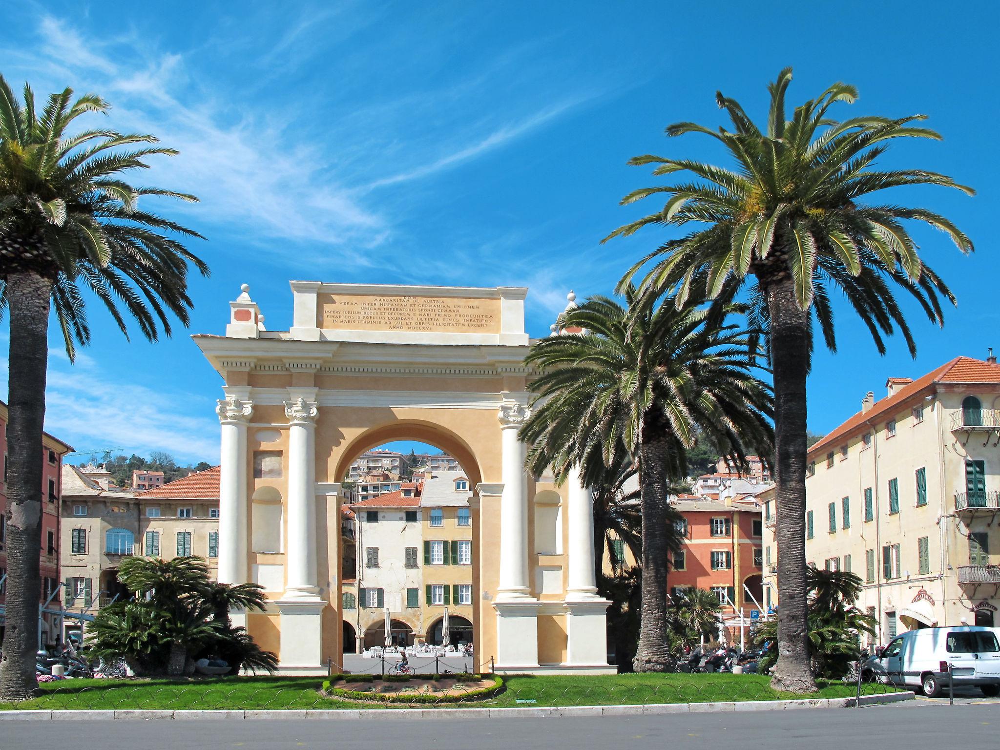 Foto 20 - Apartamento de 2 quartos em Finale Ligure com jardim e terraço