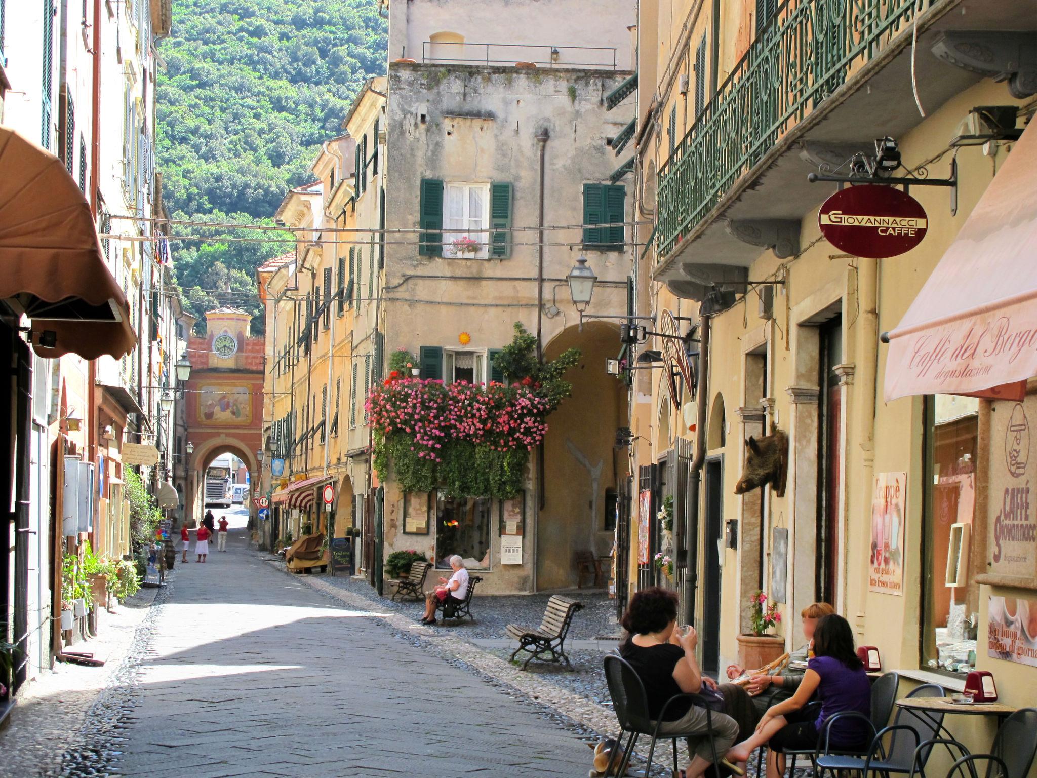 Photo 18 - Appartement en Finale Ligure avec jardin