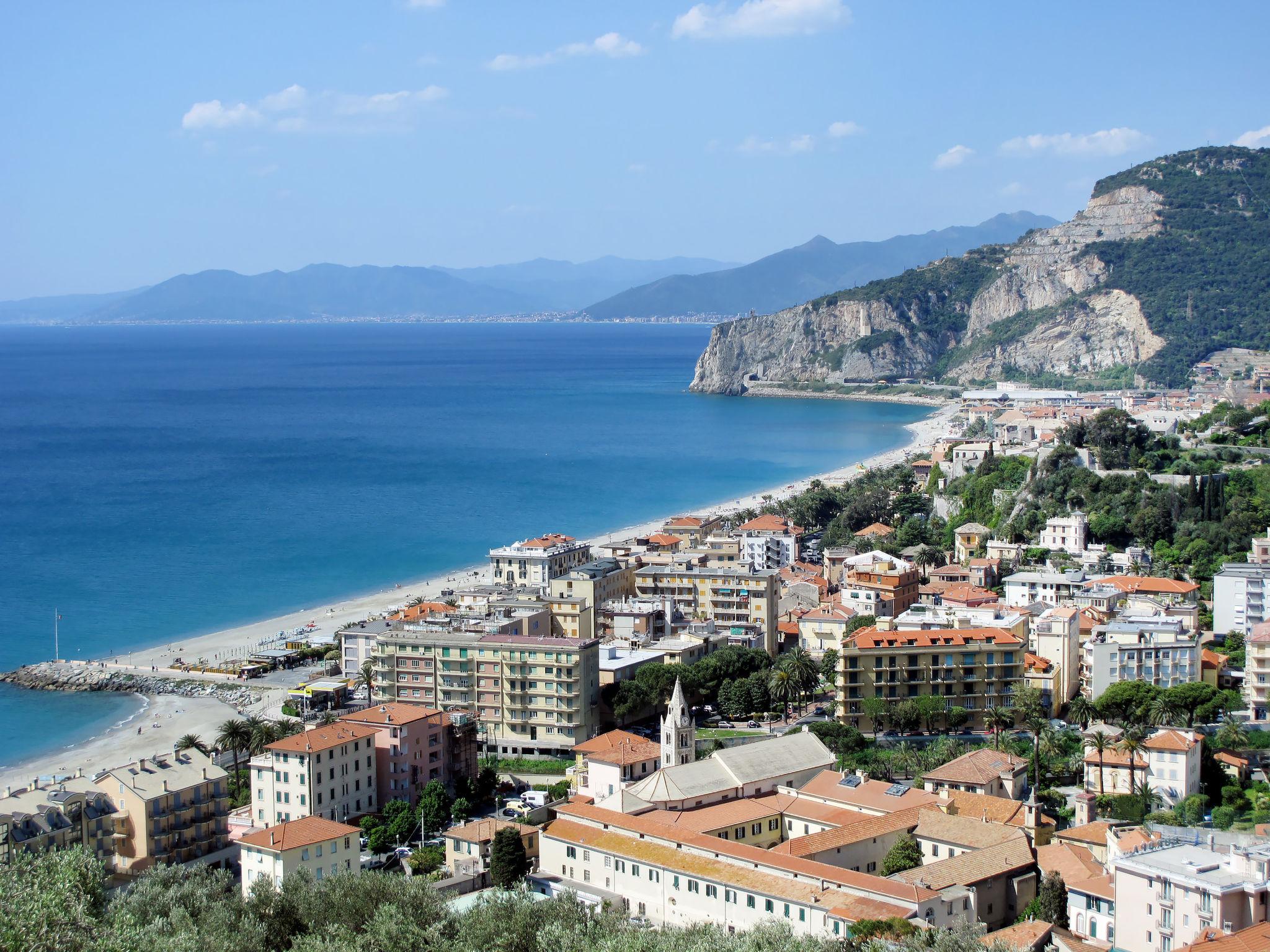 Photo 43 - Appartement de 1 chambre à Finale Ligure avec jardin et vues à la mer