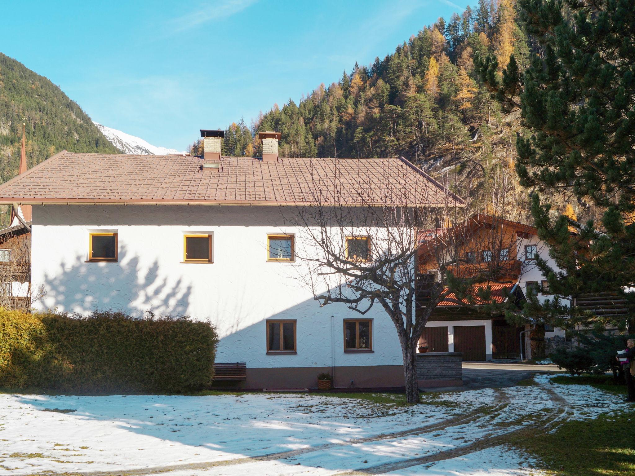 Foto 24 - Apartamento de 5 quartos em Längenfeld com vista para a montanha