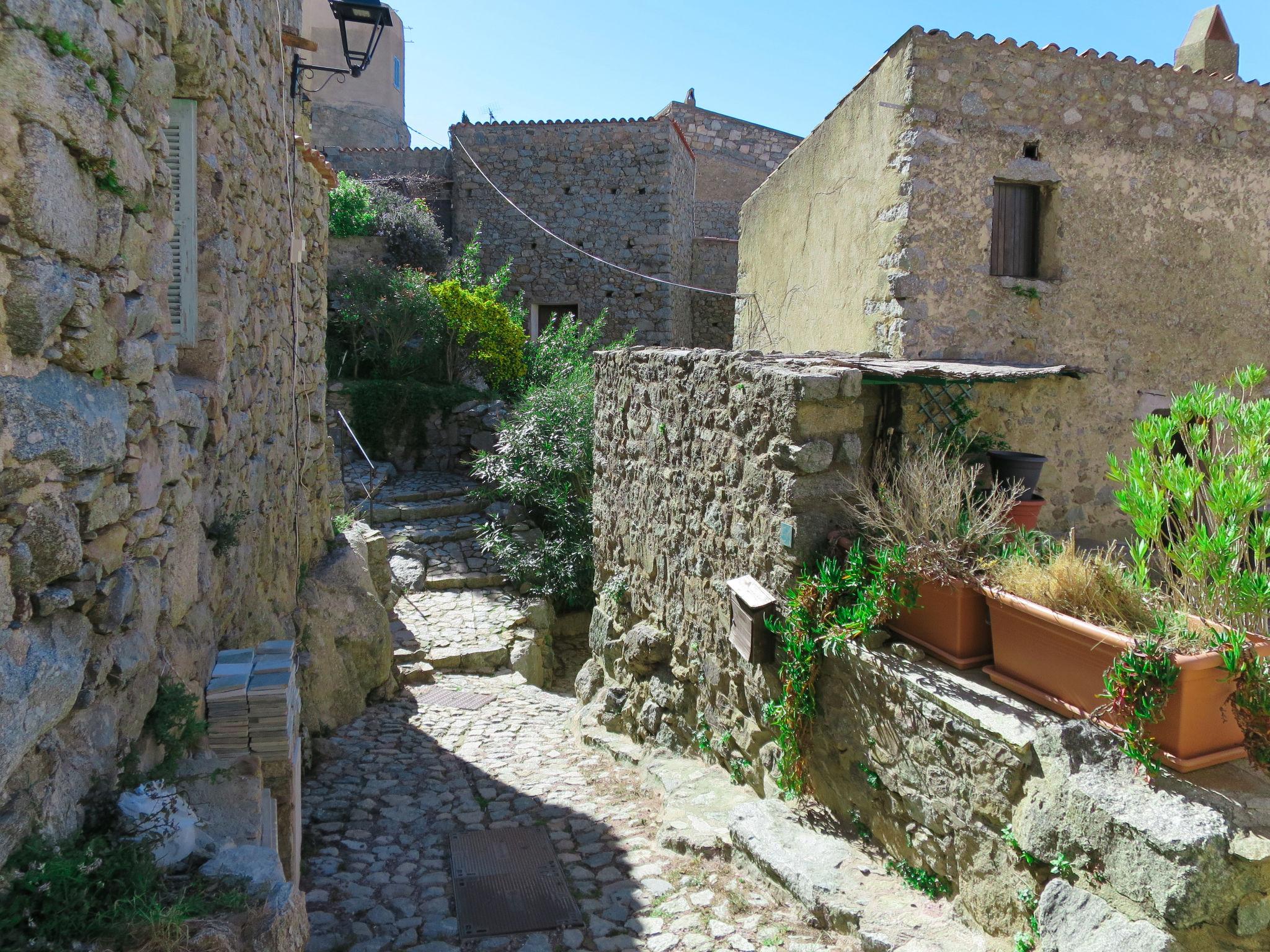 Foto 30 - Apartamento de 3 quartos em Sant'Antonino com jardim e terraço