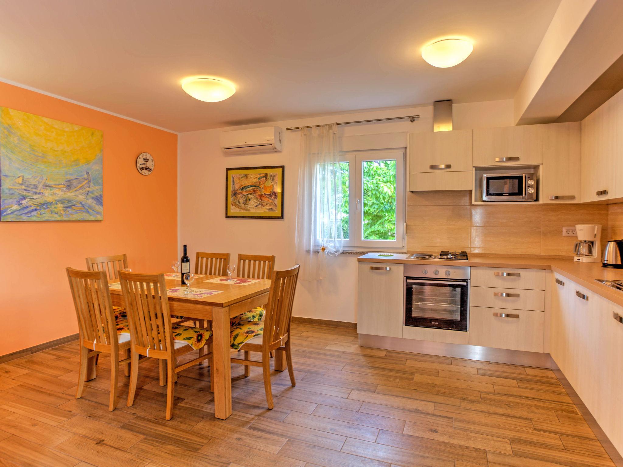 Photo 9 - 3 bedroom House in Viškovo with private pool and sea view