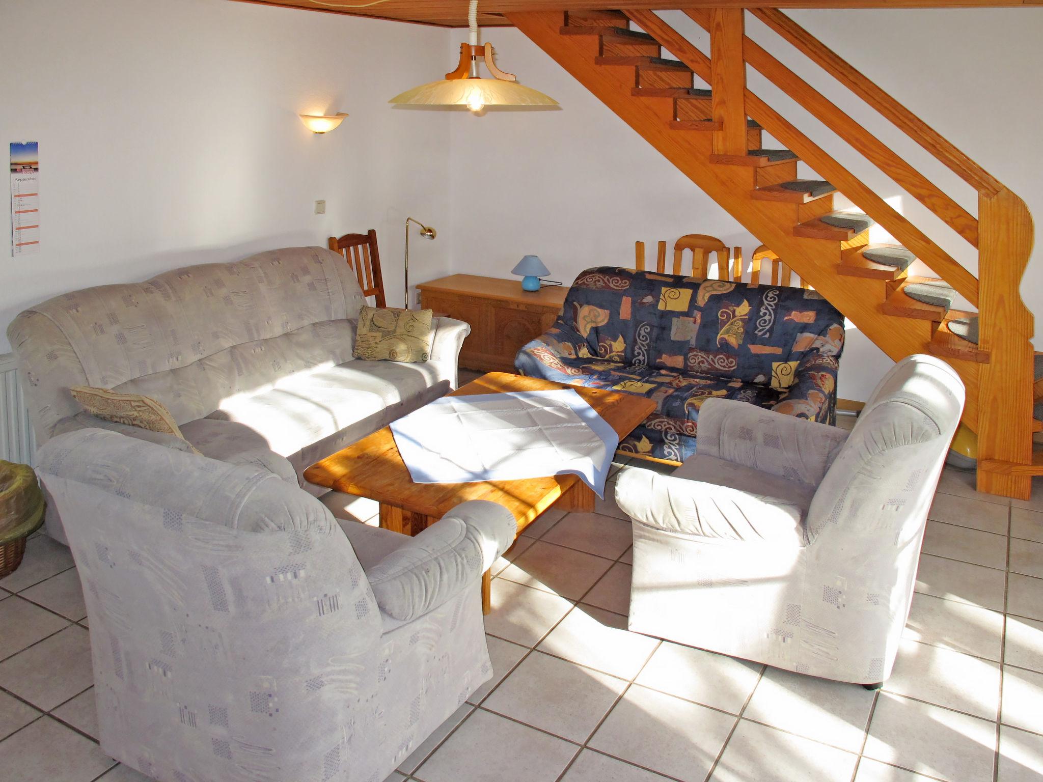 Photo 3 - 4 bedroom House in Bunde with garden and sea view