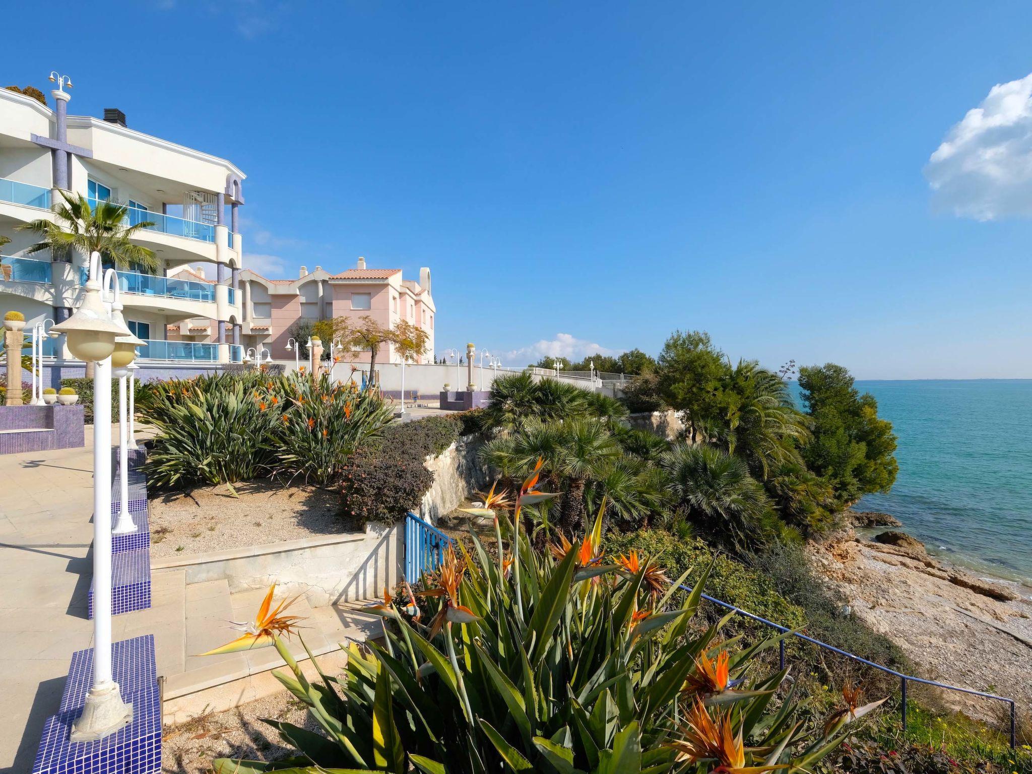 Foto 16 - Apartamento de 2 habitaciones en Alcanar con piscina y vistas al mar
