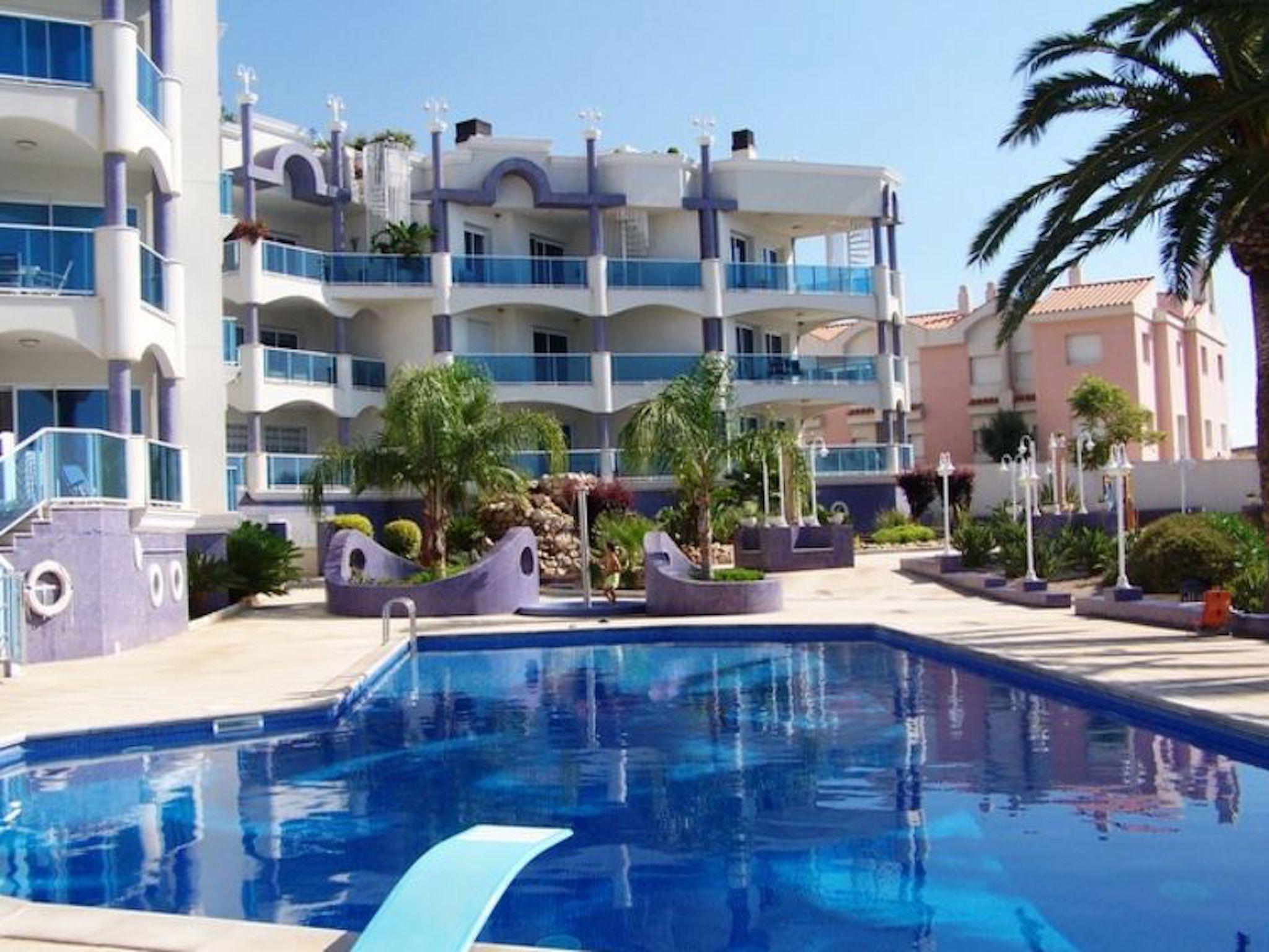 Foto 1 - Apartamento de 2 habitaciones en Alcanar con piscina y vistas al mar