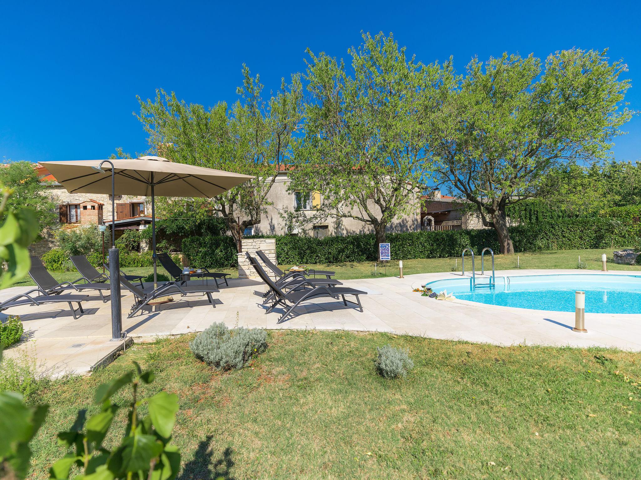 Photo 30 - Maison de 3 chambres à Vodnjan avec piscine privée et jardin