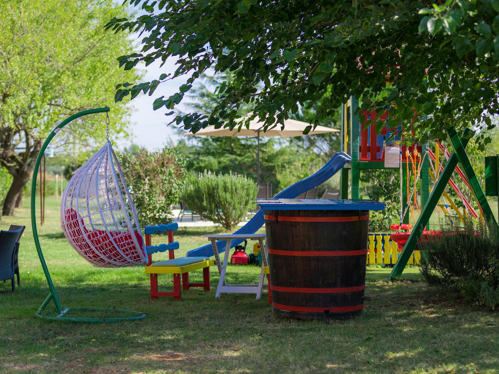 Foto 45 - Casa con 3 camere da letto a Vodnjan con piscina privata e vista mare