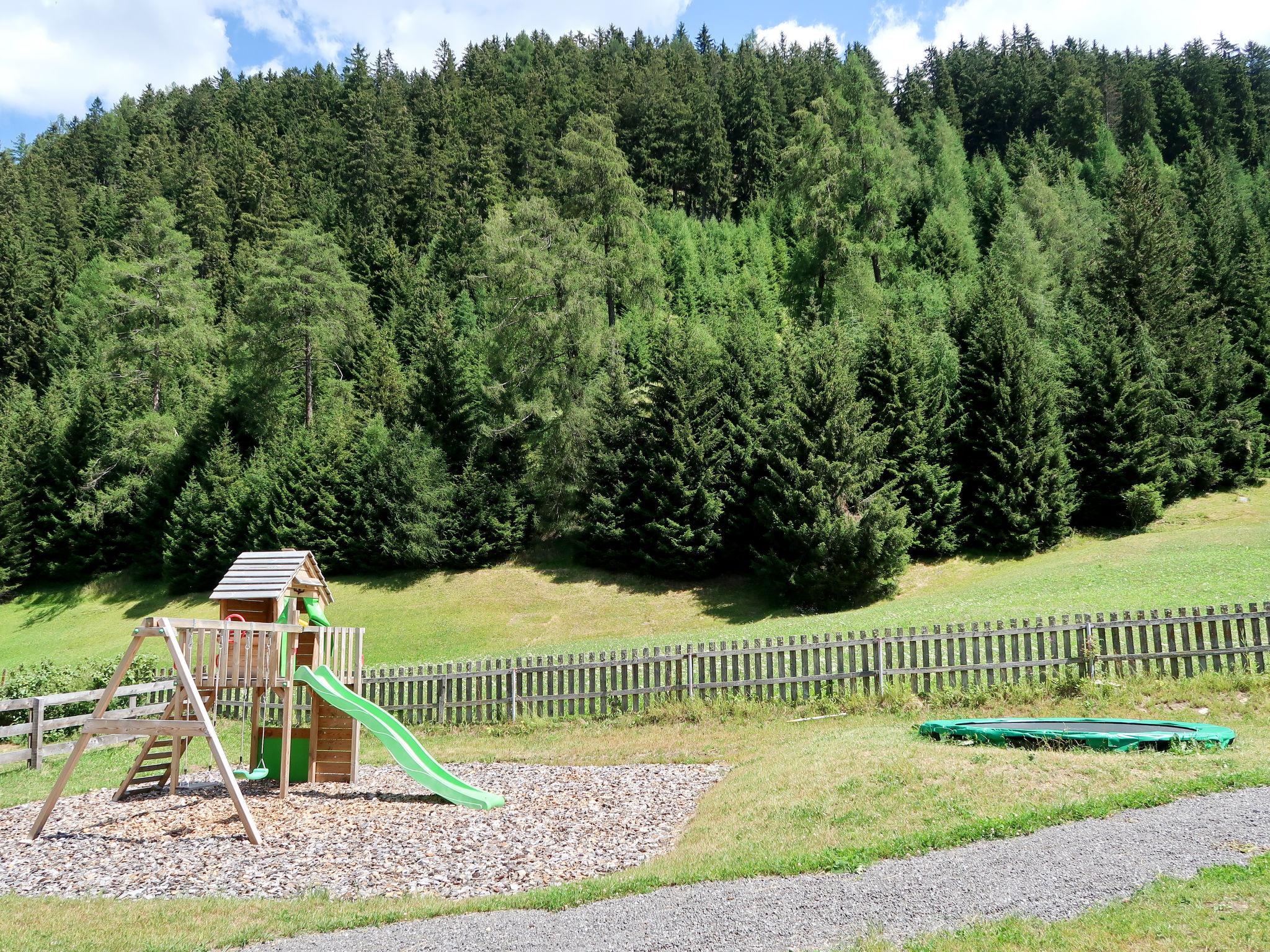 Foto 14 - Appartamento con 2 camere da letto a Nauders con giardino e vista sulle montagne