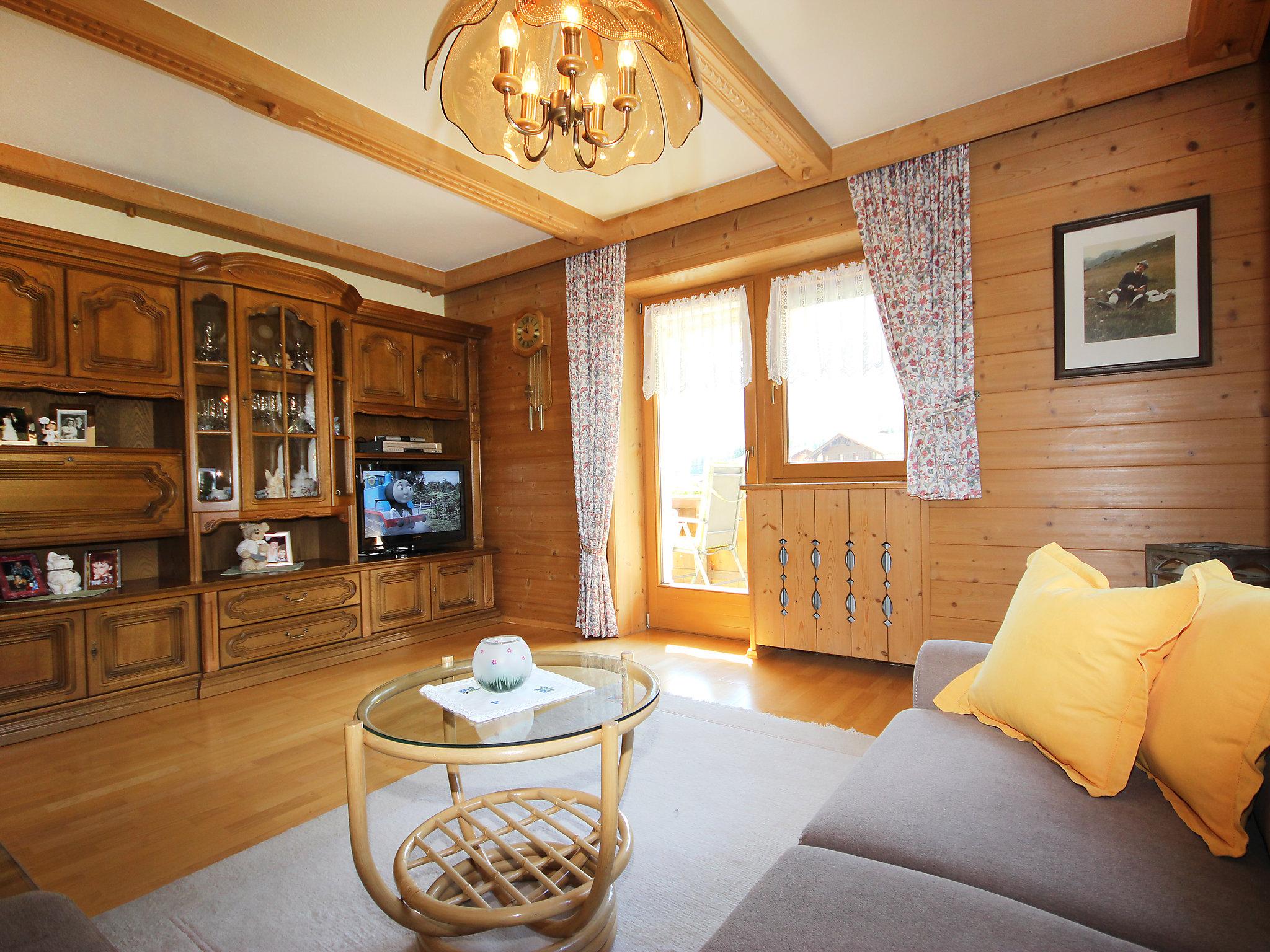 Foto 6 - Apartamento de 3 quartos em Sankt Anton am Arlberg com jardim e vista para a montanha