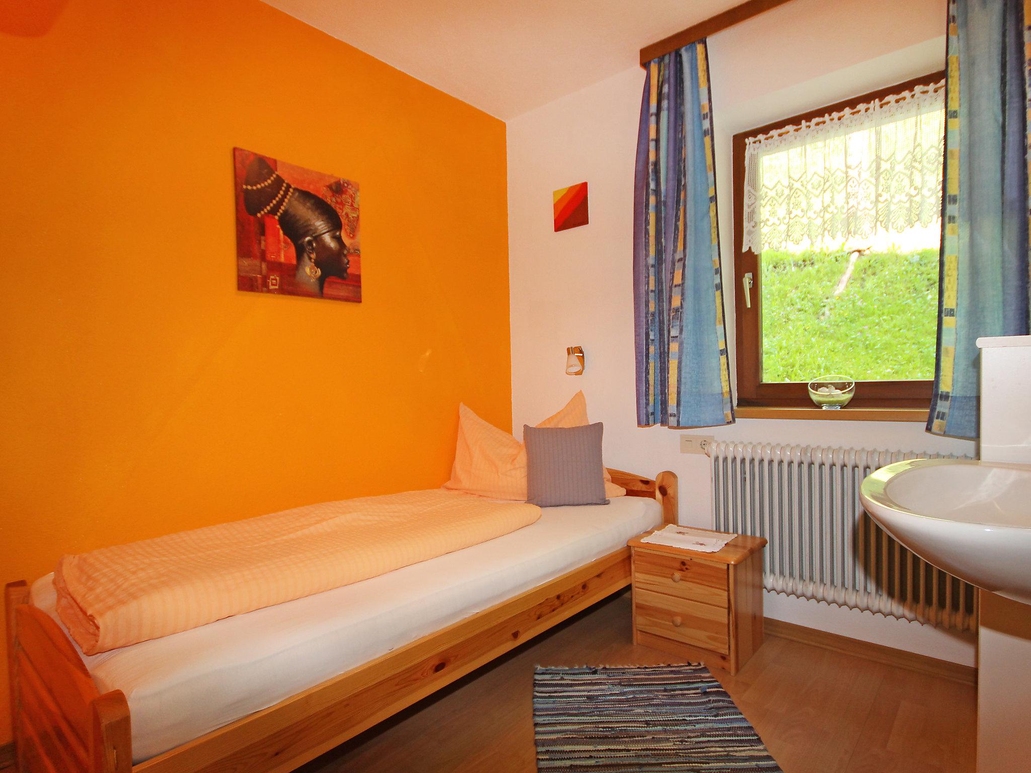 Foto 8 - Apartamento de 3 quartos em Sankt Anton am Arlberg com jardim e vista para a montanha
