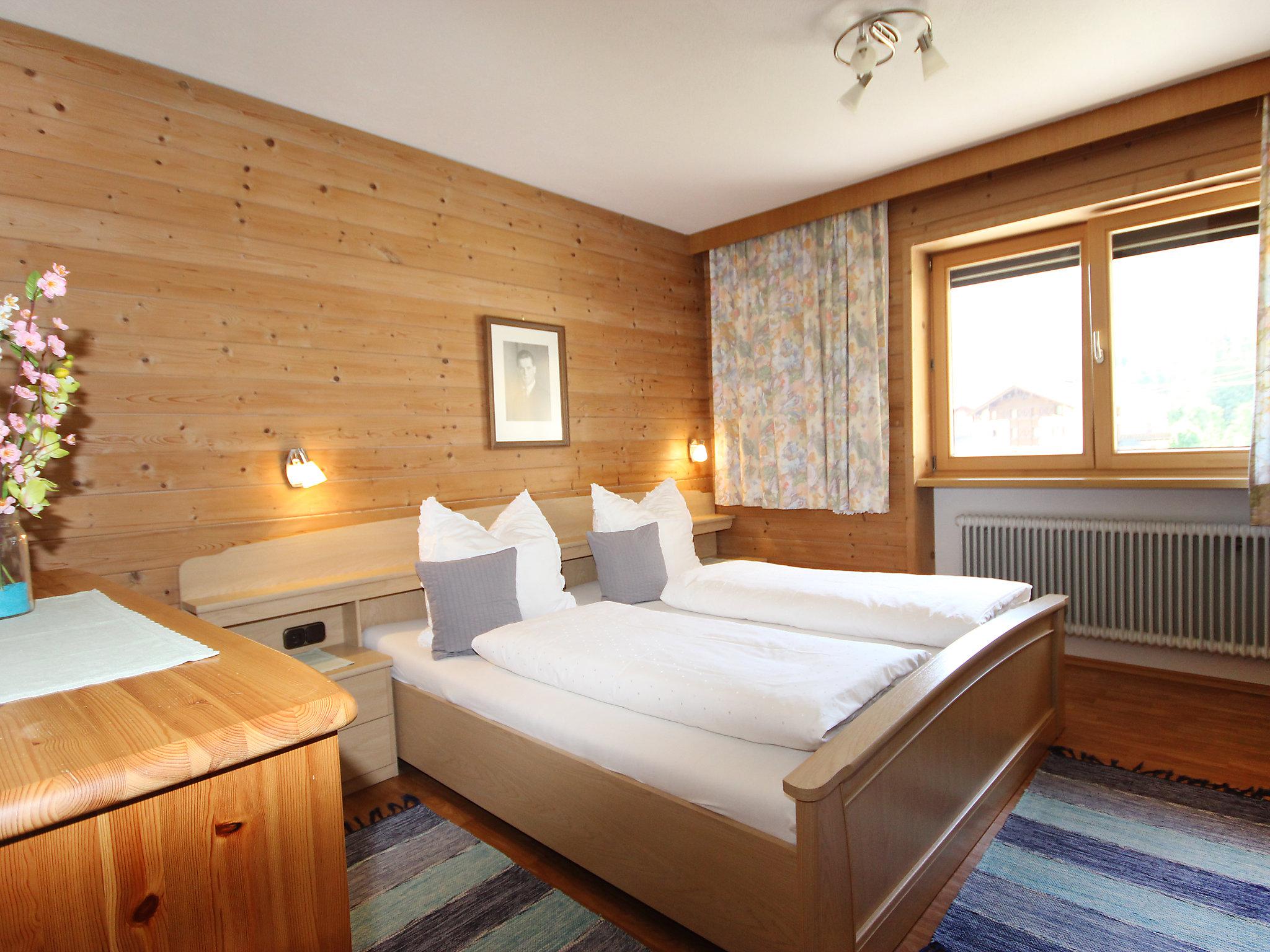 Photo 4 - Appartement de 3 chambres à Sankt Anton am Arlberg avec jardin et vues sur la montagne