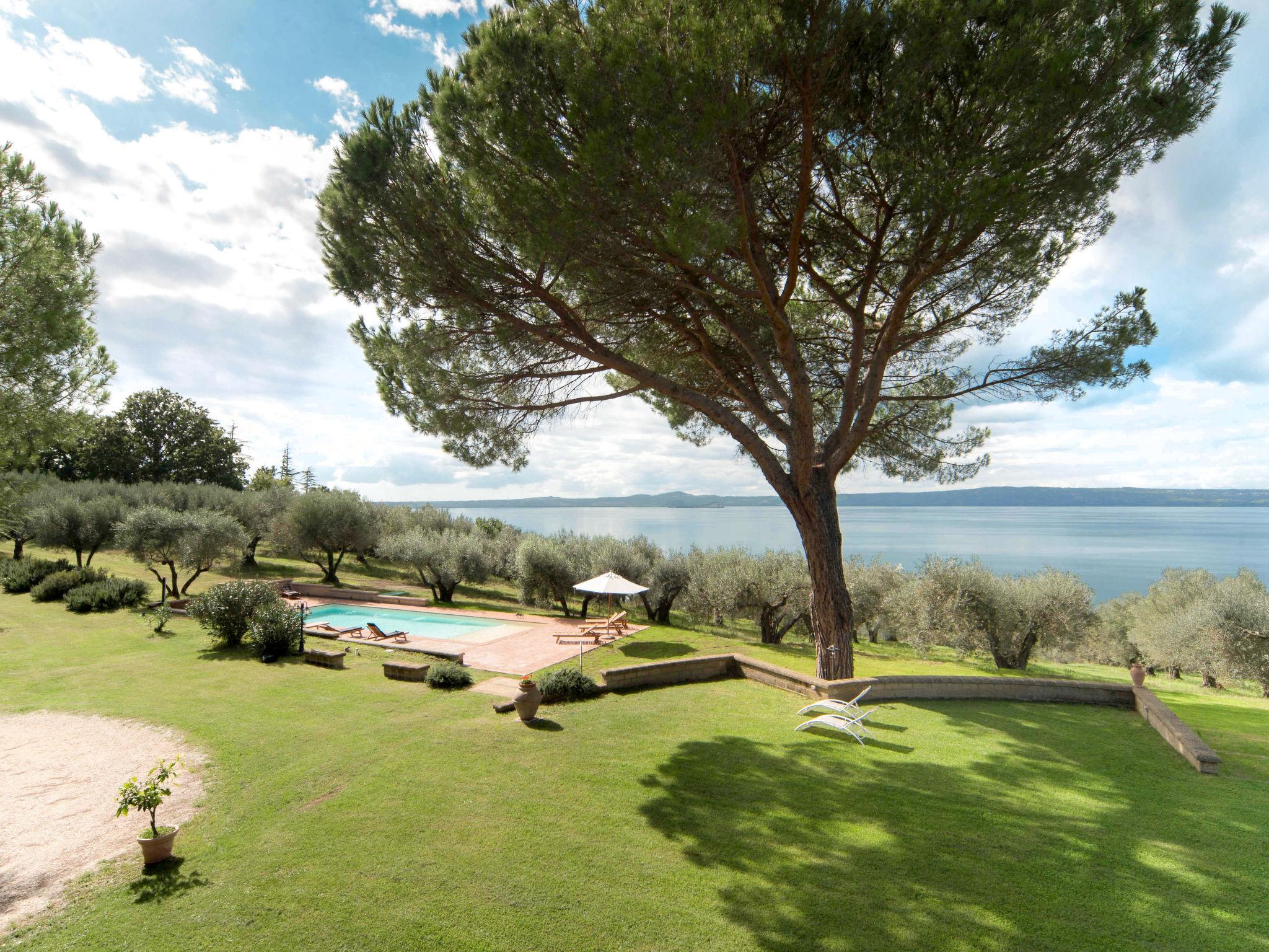 Foto 2 - Appartamento con 1 camera da letto a Bolsena con piscina e giardino