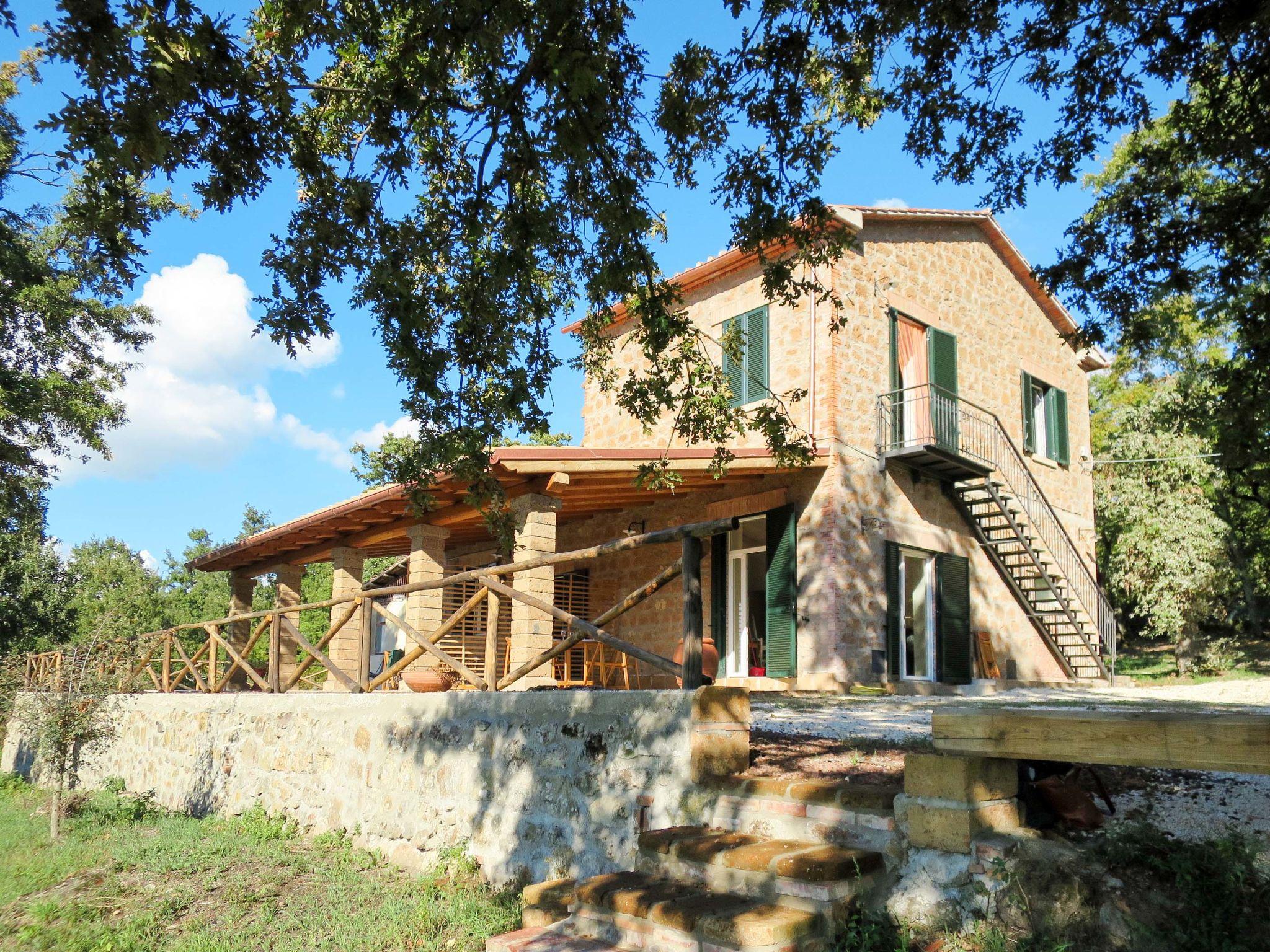 Foto 1 - Apartamento de 1 quarto em Bolsena com piscina e jardim