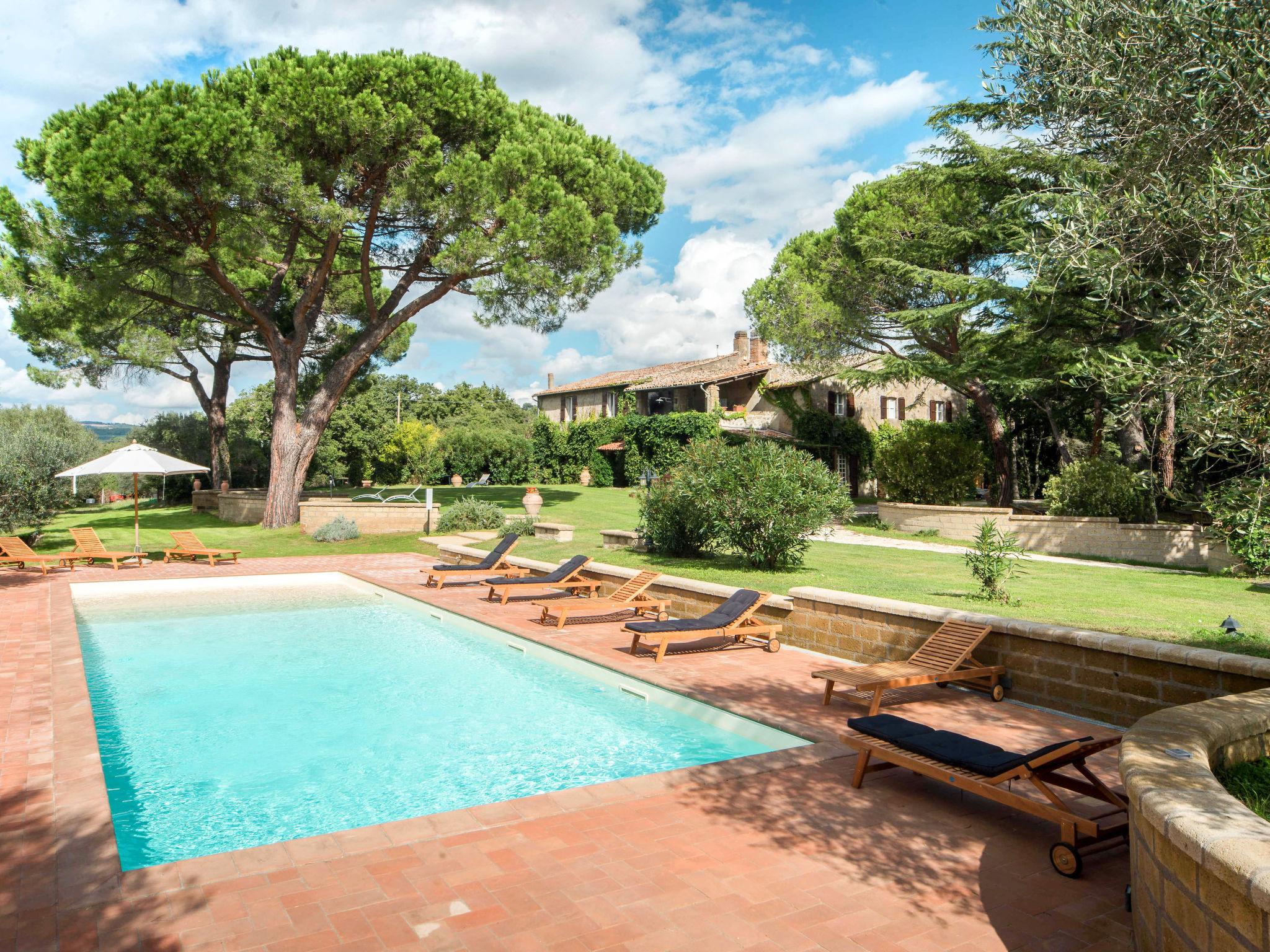 Foto 1 - Apartamento de 2 quartos em Bolsena com piscina e jardim