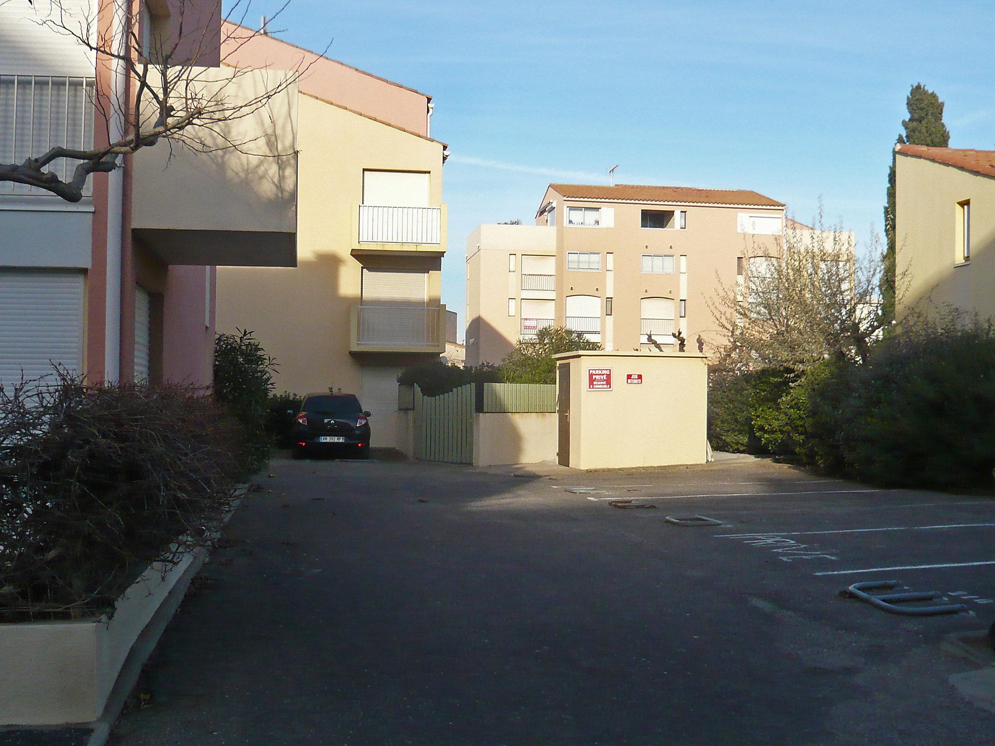 Foto 16 - Apartamento de 2 habitaciones en Narbonne con vistas al mar