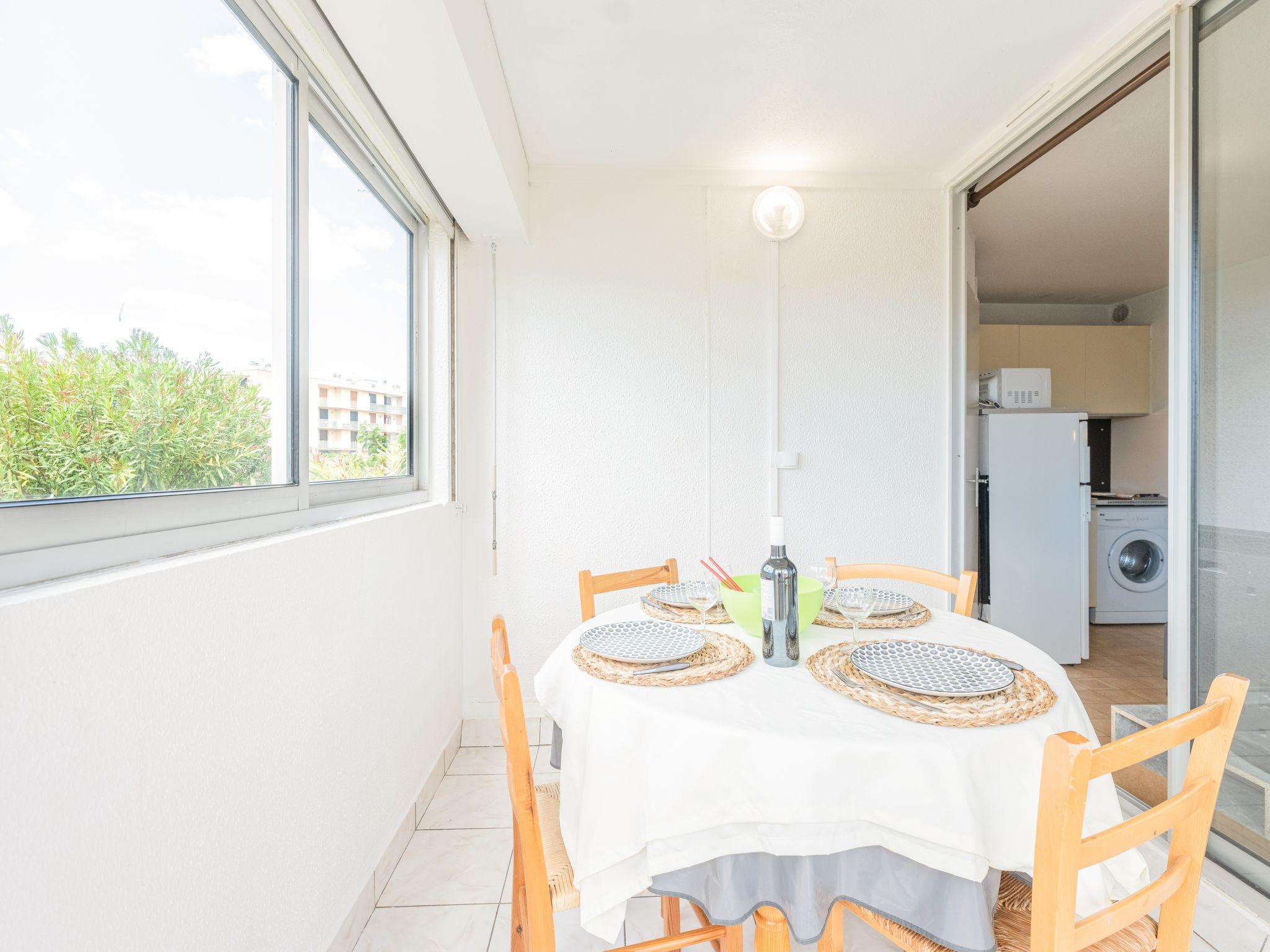 Photo 13 - 2 bedroom Apartment in Narbonne with sea view