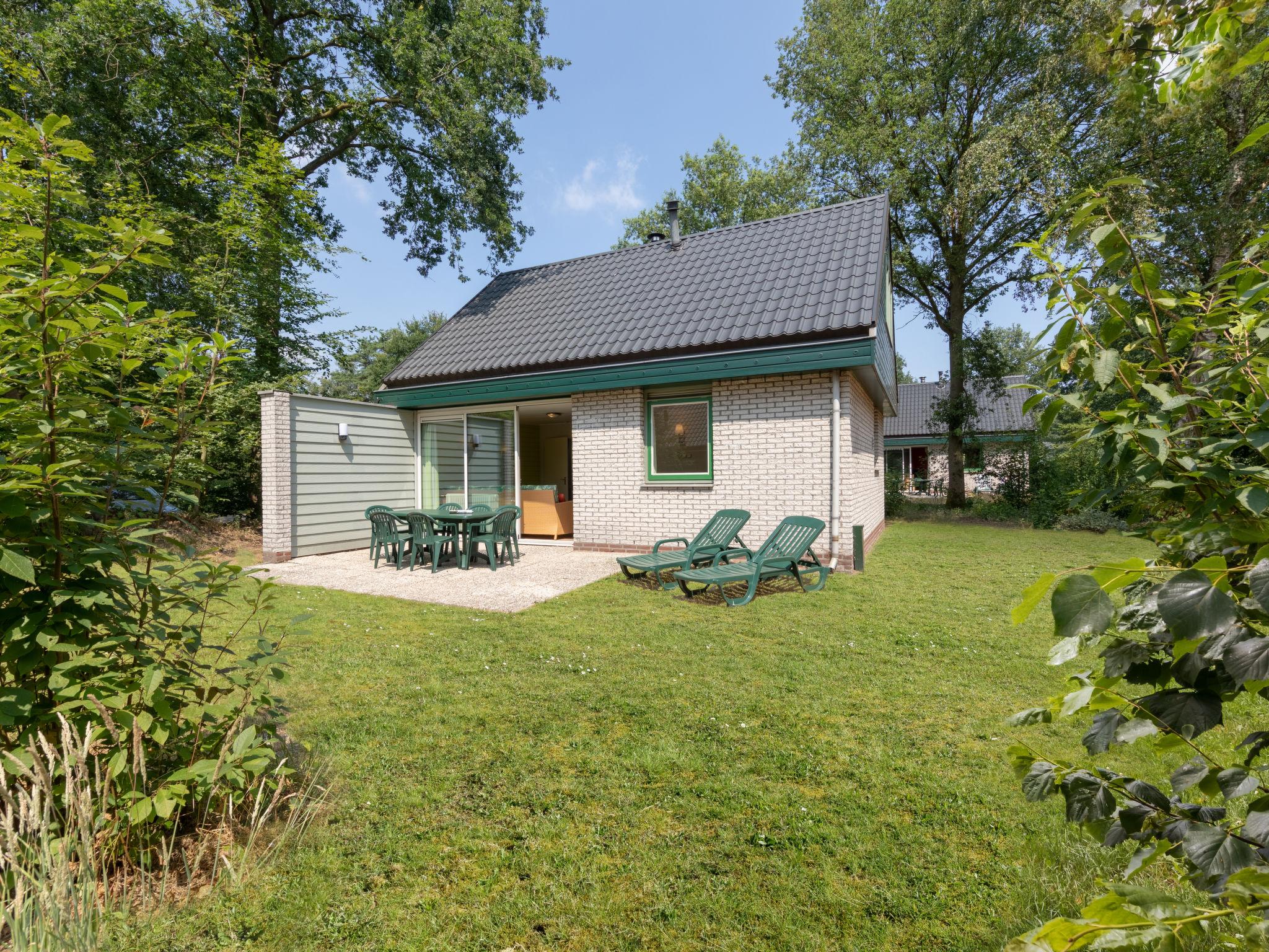 Foto 1 - Casa con 4 camere da letto a America con piscina e terrazza