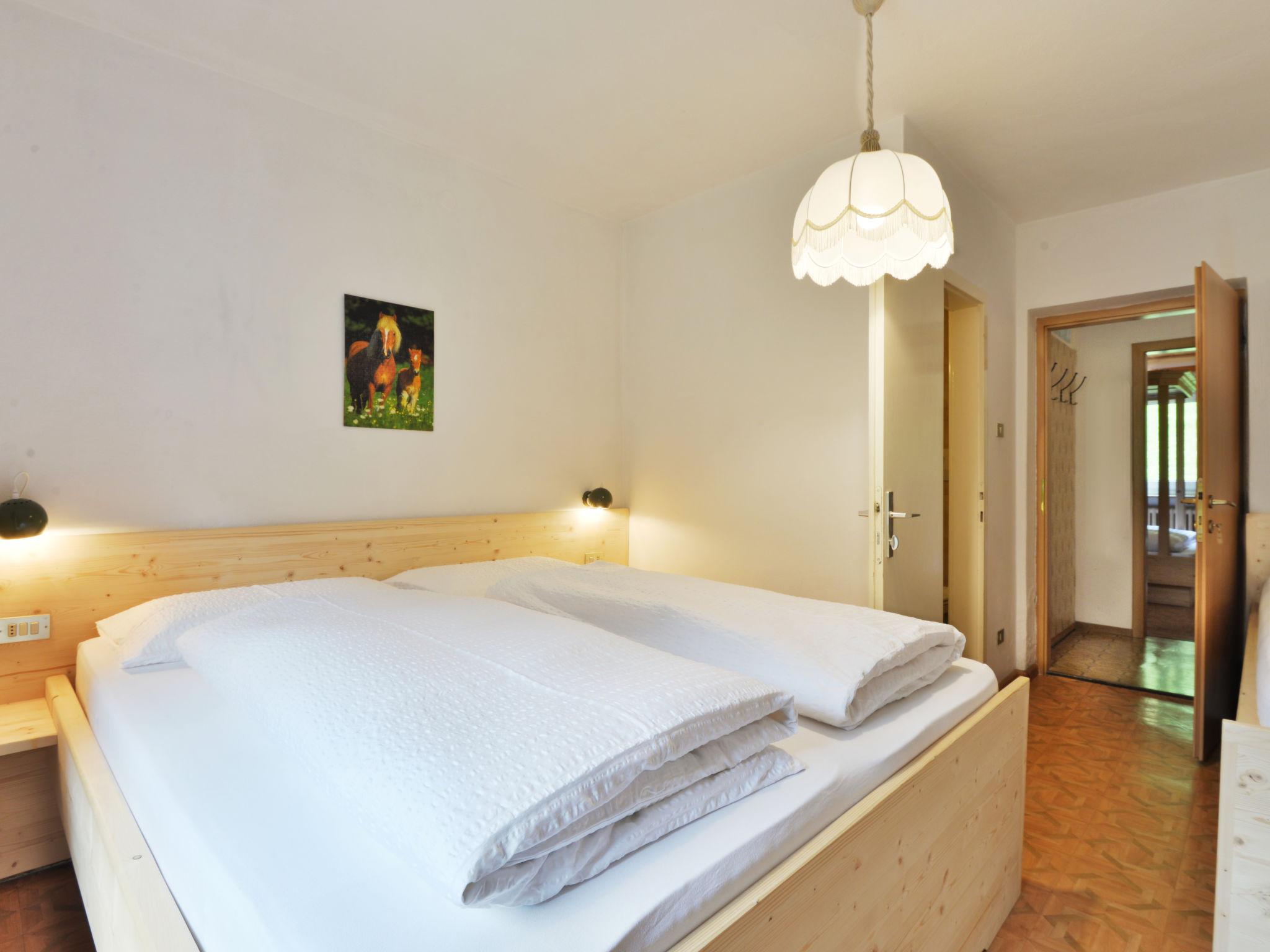 Foto 16 - Appartamento con 5 camere da letto a Santa Cristina Valgardena con vista sulle montagne
