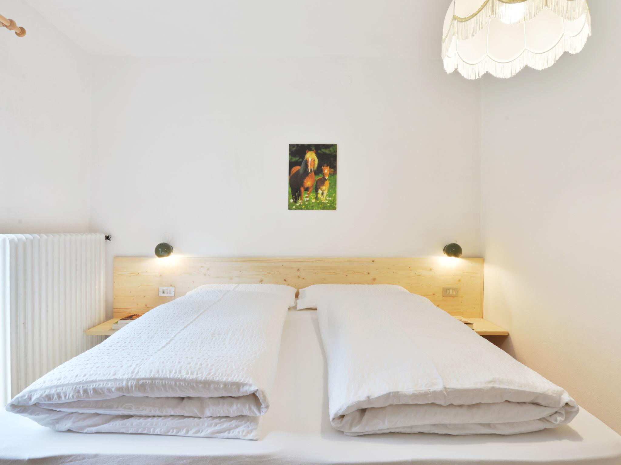 Foto 17 - Appartamento con 5 camere da letto a Santa Cristina Valgardena con vista sulle montagne
