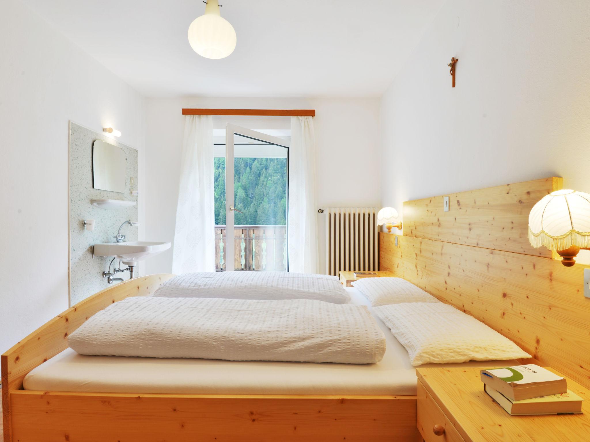 Foto 12 - Appartamento con 5 camere da letto a Santa Cristina Valgardena con vista sulle montagne