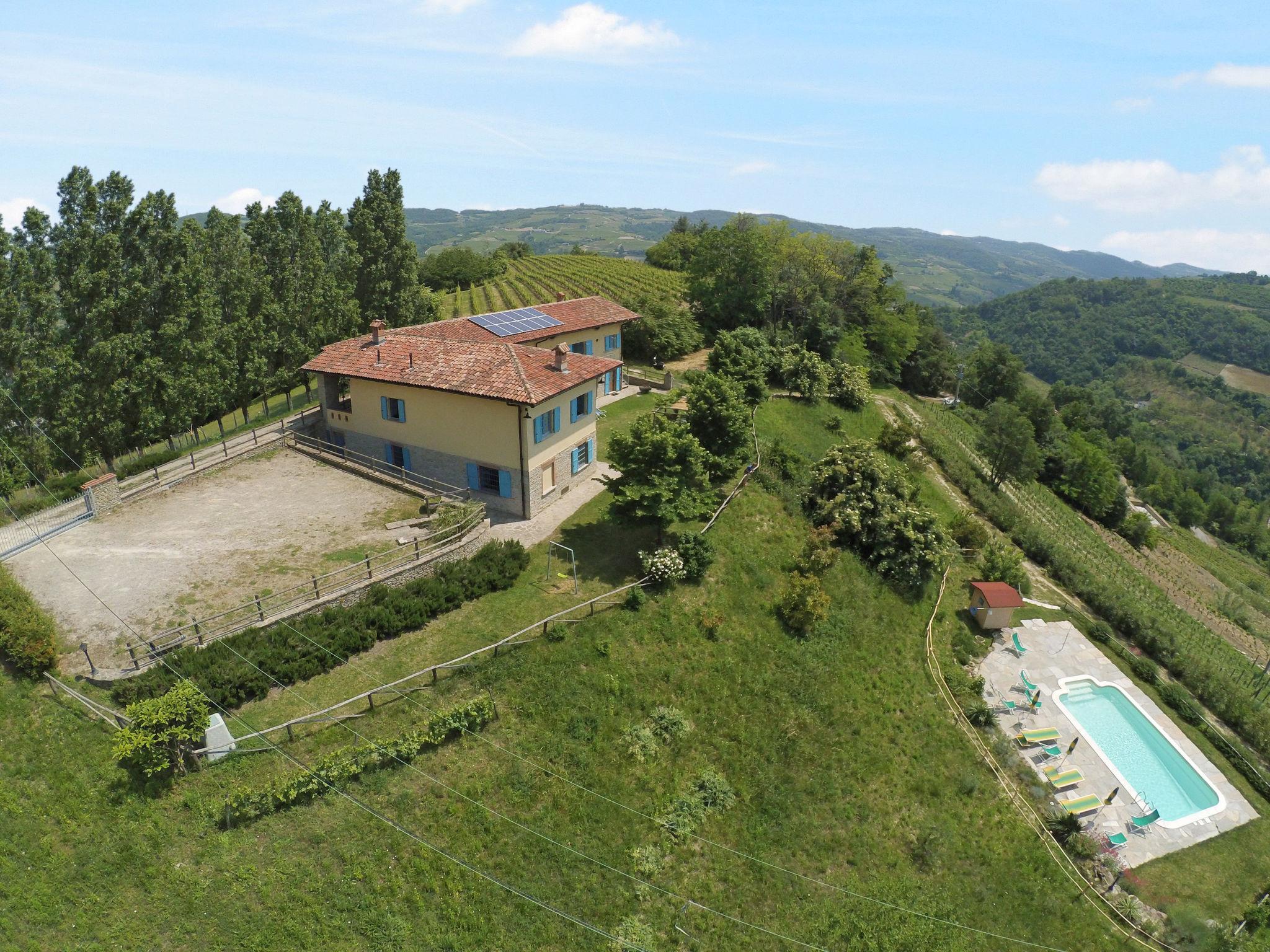 Foto 39 - Casa de 4 habitaciones en Cossano Belbo con piscina privada y jardín