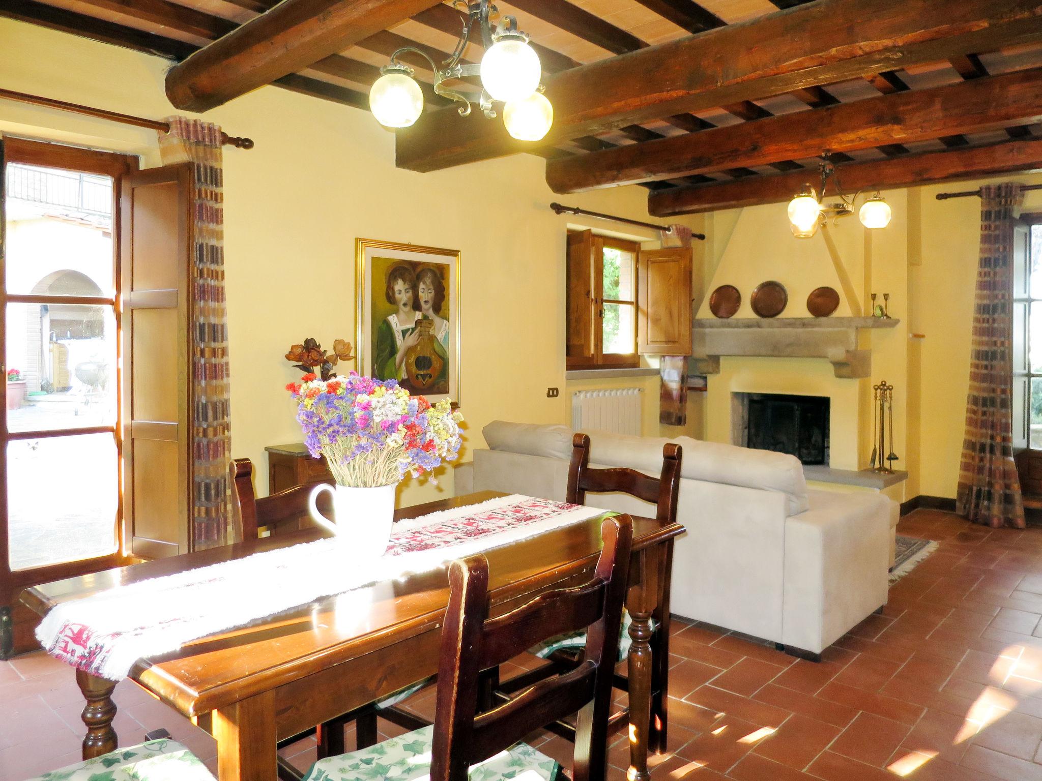 Photo 7 - 2 bedroom House in Monte Santa Maria Tiberina with swimming pool and garden