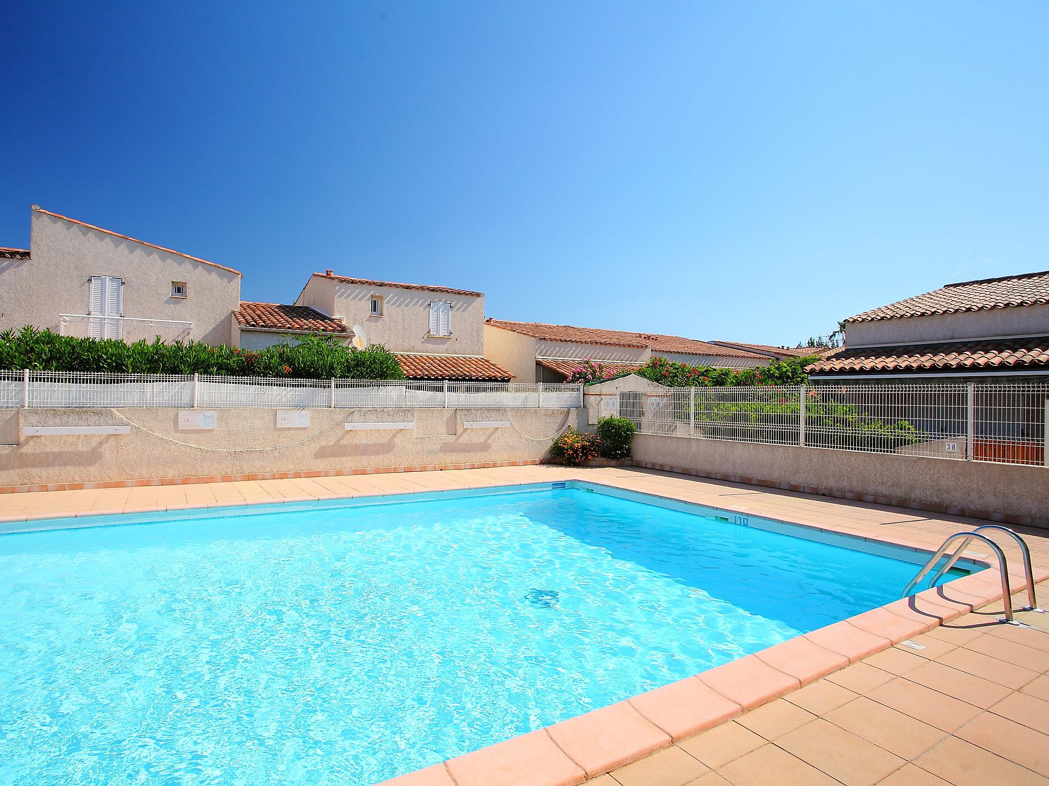 Foto 16 - Casa de 2 quartos em Agde com piscina e terraço