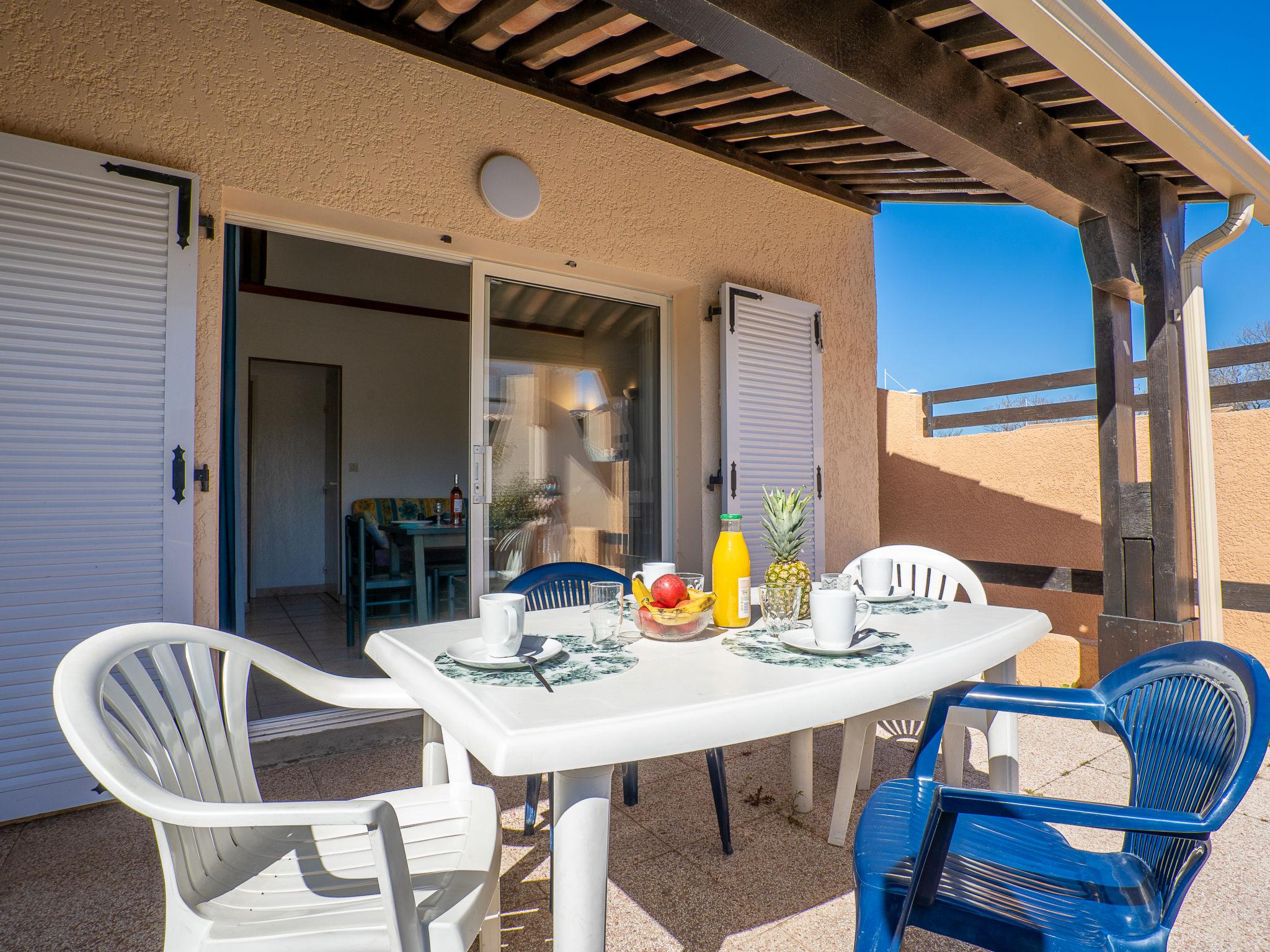 Photo 2 - Maison de 2 chambres à Agde avec piscine et terrasse