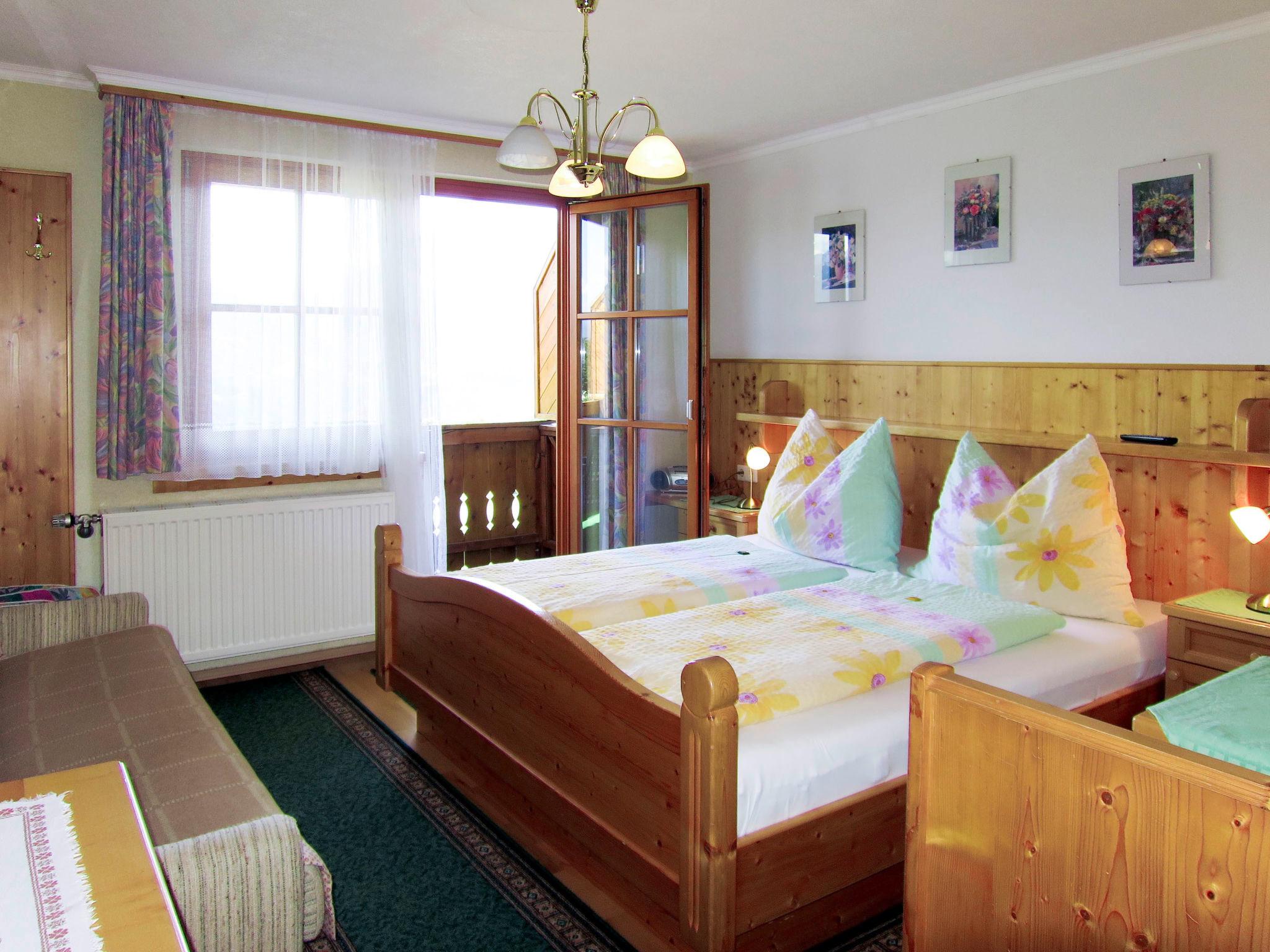 Foto 14 - Appartamento con 4 camere da letto a Schladming con giardino e vista sulle montagne