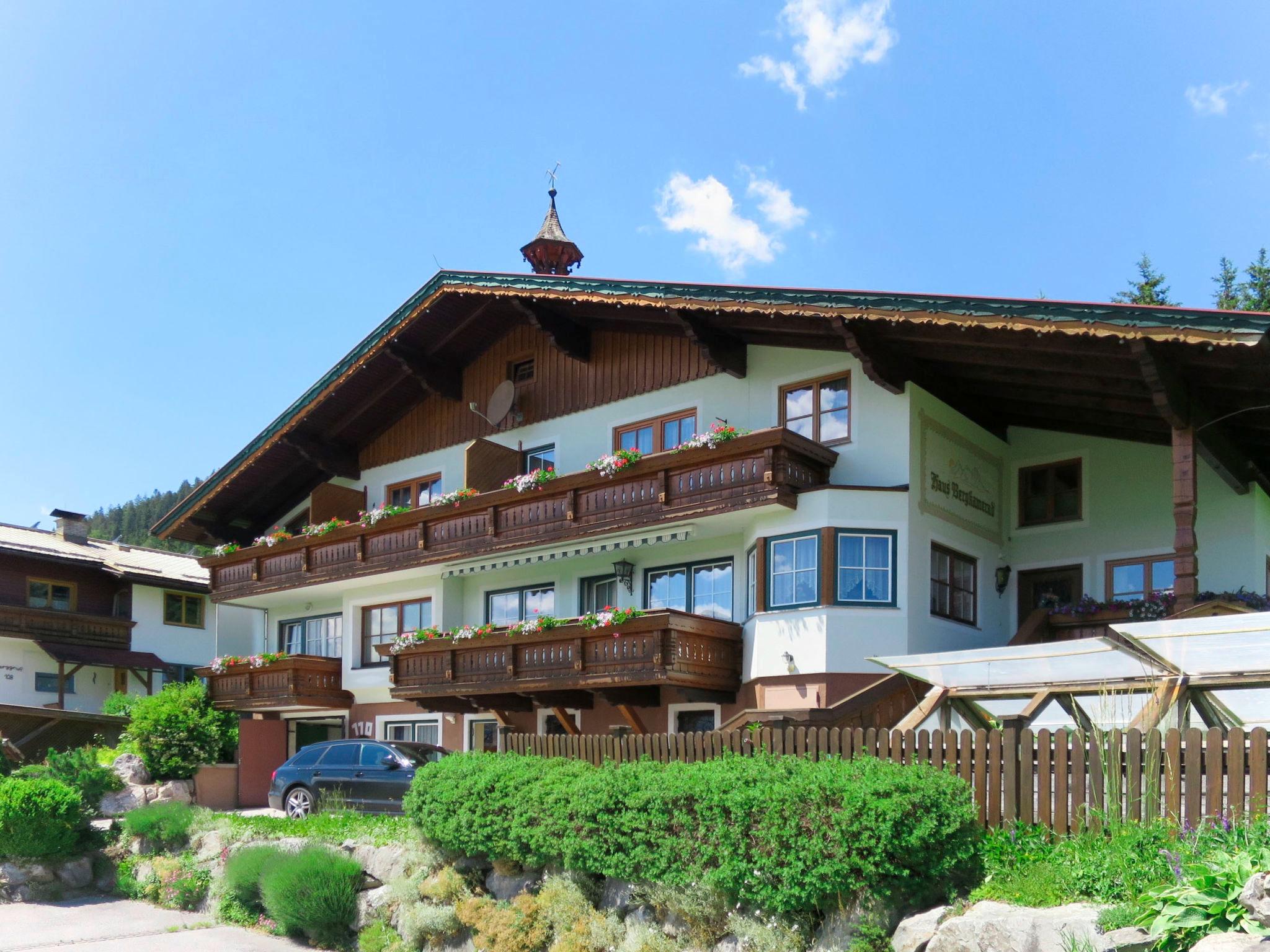 Photo 1 - 4 bedroom Apartment in Schladming with garden and mountain view