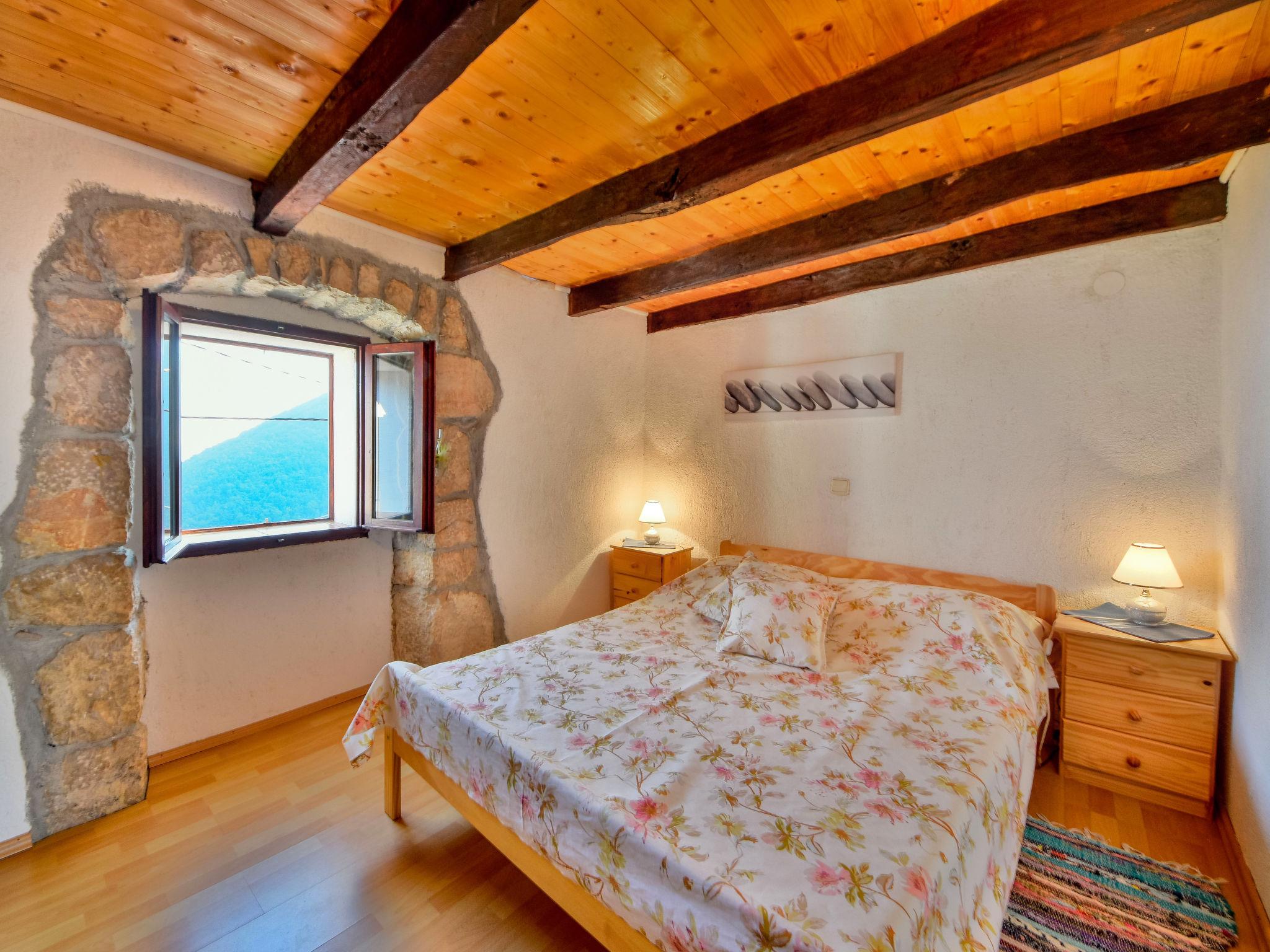 Foto 4 - Casa con 2 camere da letto a Mošćenička Draga con terrazza e vista mare