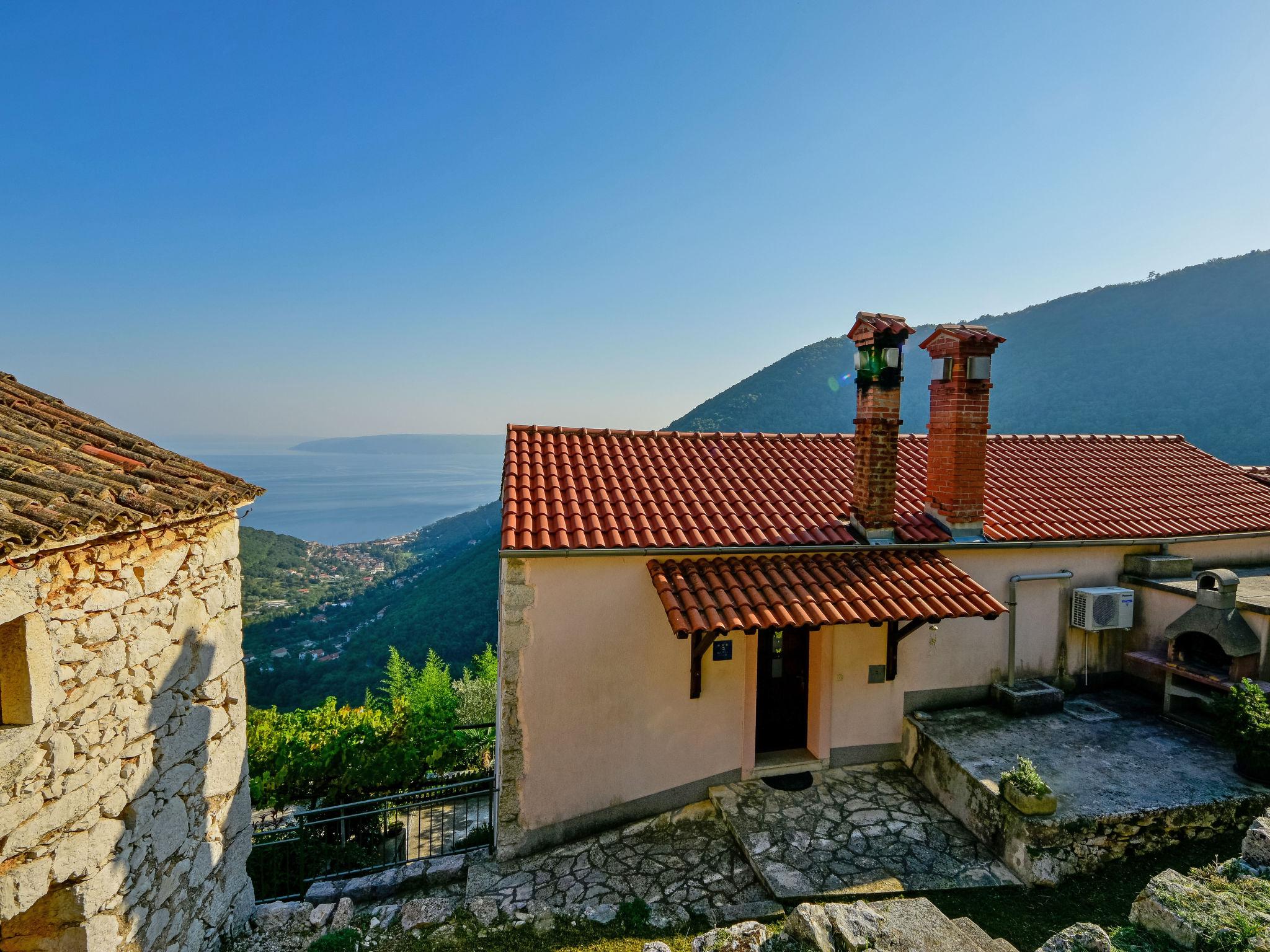 Foto 24 - Haus mit 2 Schlafzimmern in Mošćenička Draga mit terrasse und blick aufs meer